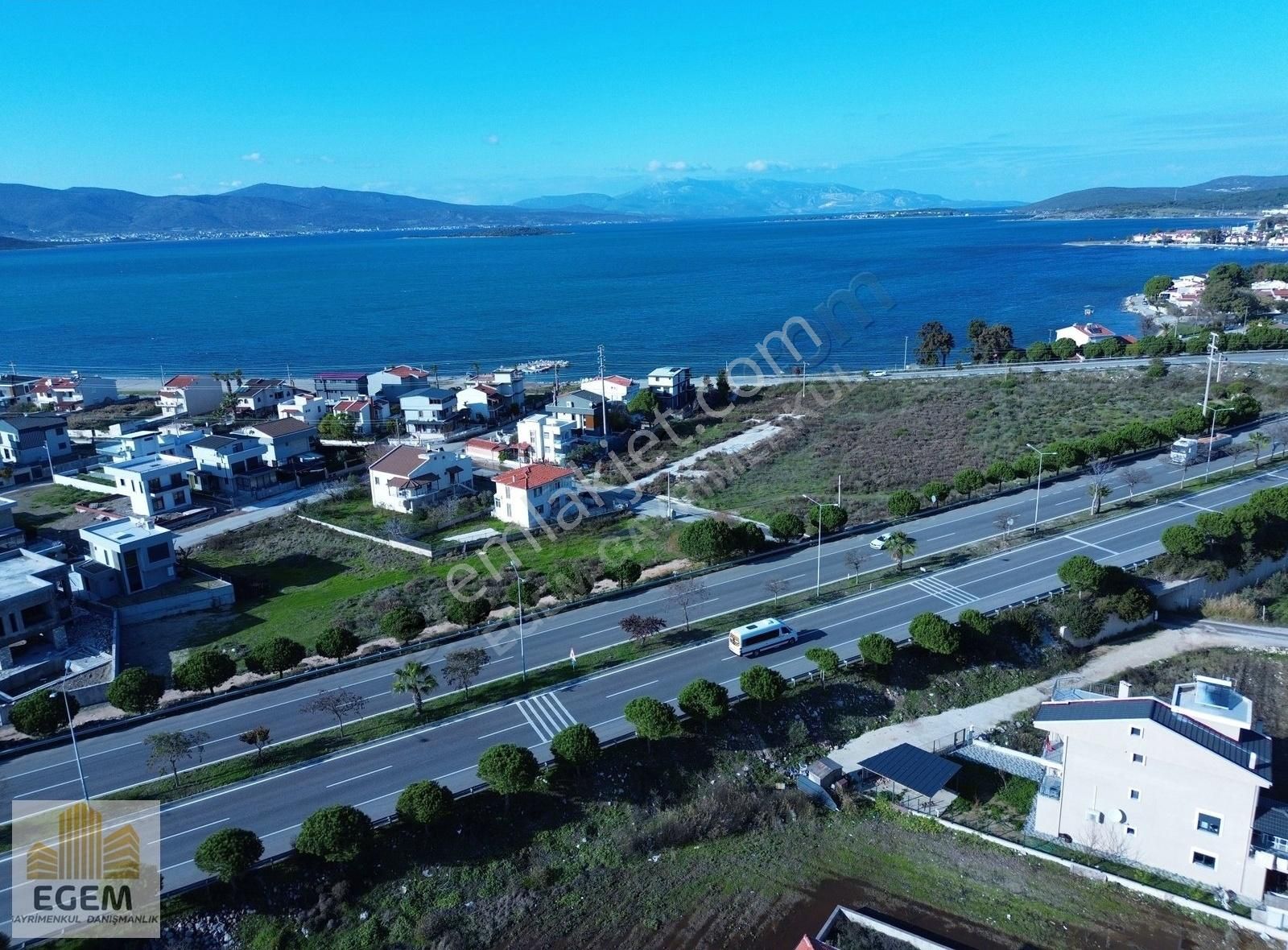 Urla İçmeler Satılık Villa İmarlı Urla İçmelerde Satılık Denize Yakın Arsa