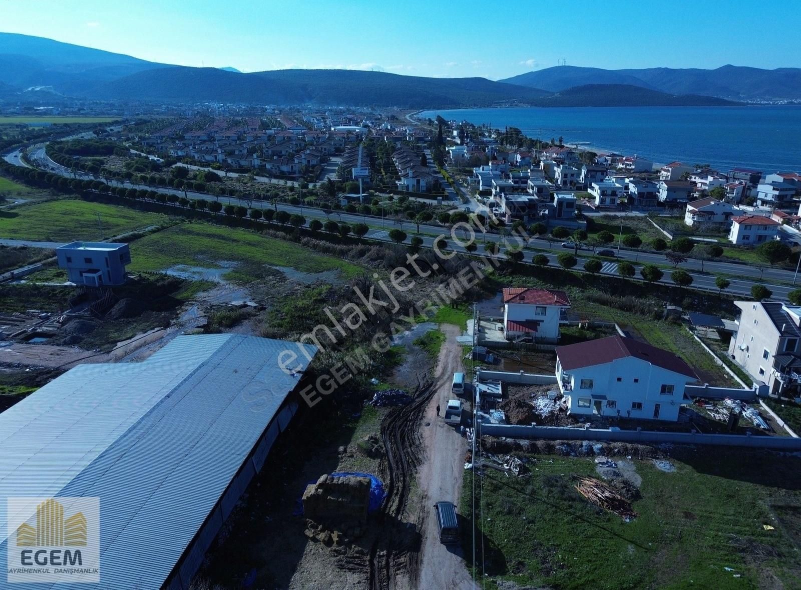Urla İçmelerde Satılık Denize Yakın Arsa - Görsel 9