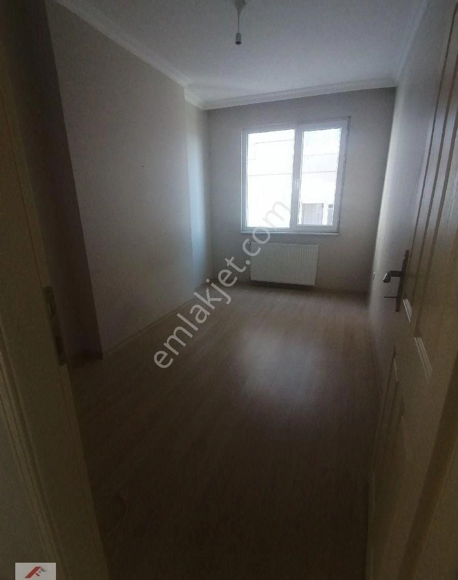 Ümraniye Site Mahallesi Soyak Site Ler Bölgesi Elit Bölge İki Blok Lu Site İçinde 7.kat 3+1 Kiralık - Görsel 23