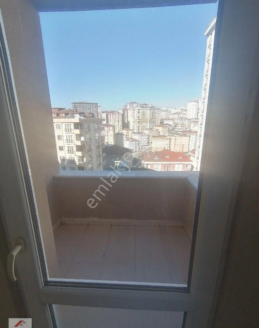 Ümraniye Site Mahallesi Soyak Site Ler Bölgesi Elit Bölge İki Blok Lu Site İçinde 7.kat 3+1 Kiralık - Görsel 14