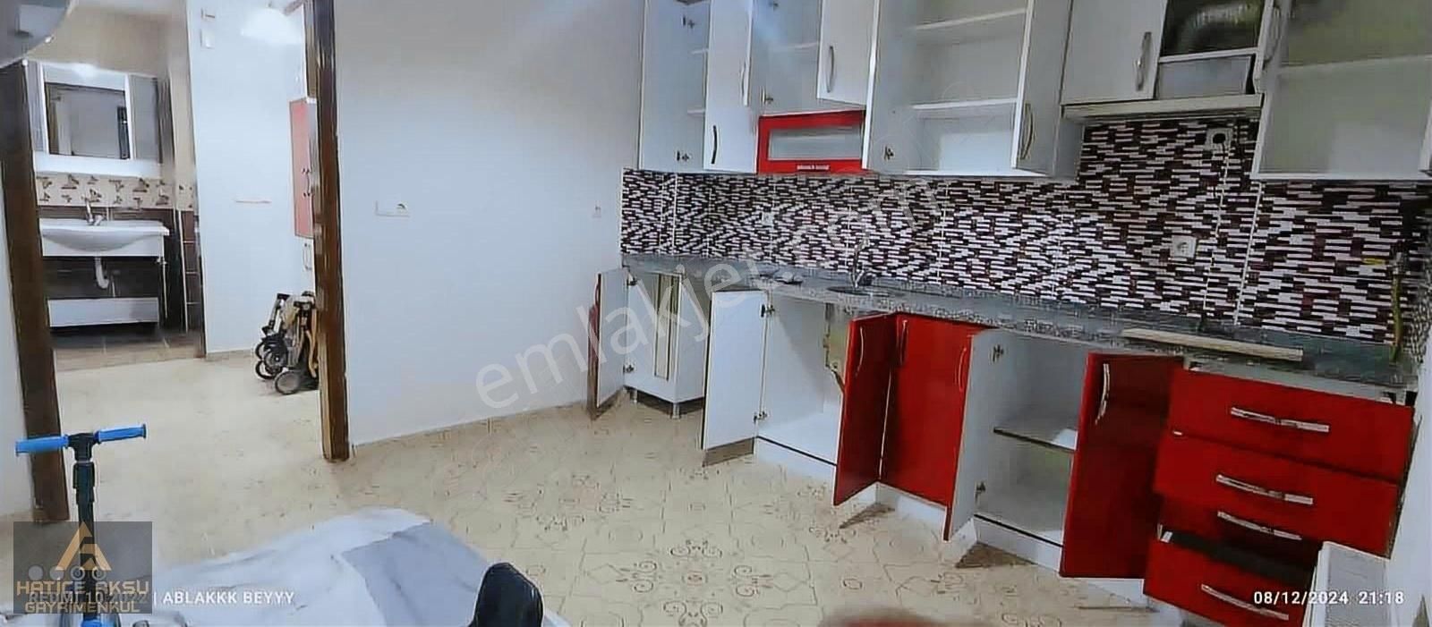 Sarıçam Yeşiltepe Kiralık Müstakil Ev Hatice Aksudan Yeşiltepede 2+1 Kiralık Daire