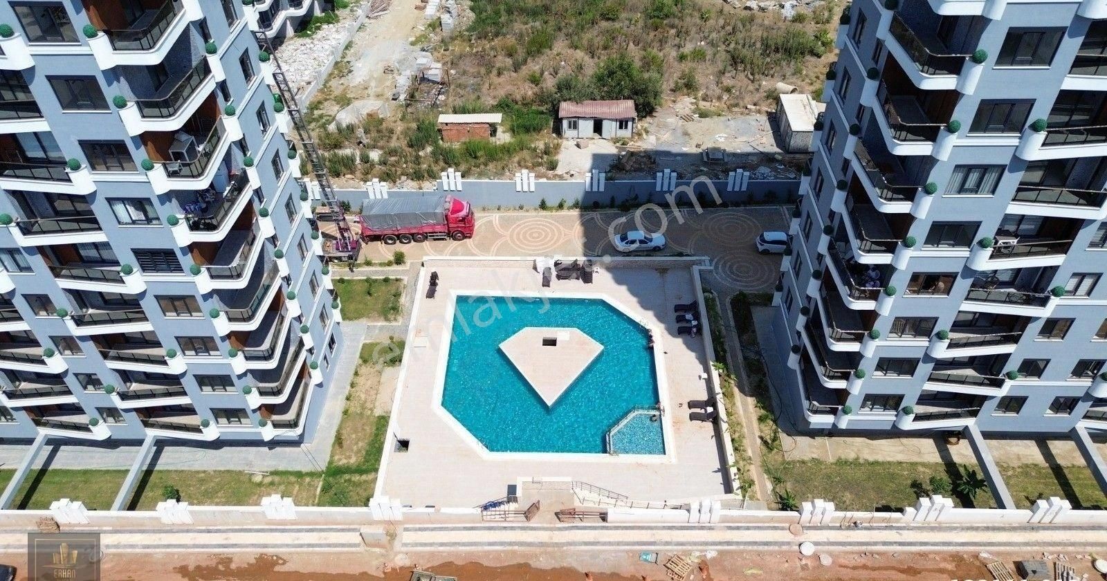 Alanya Mahmutlar Kiralık Daire ***alanya Mahmutlarda Rezidance İçerisinde Kiralık 1+1 Boş Daire 10.000 Tl. ***