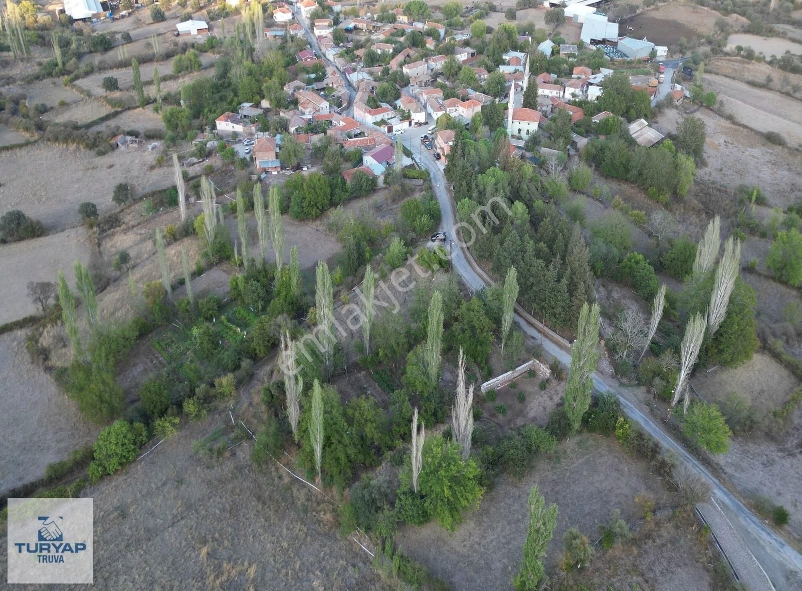 Ezine Bozeli Köyü Satılık Villa İmarlı Ezine Bozeli Köyü'nde Satılık Villa İmarlı Arsa