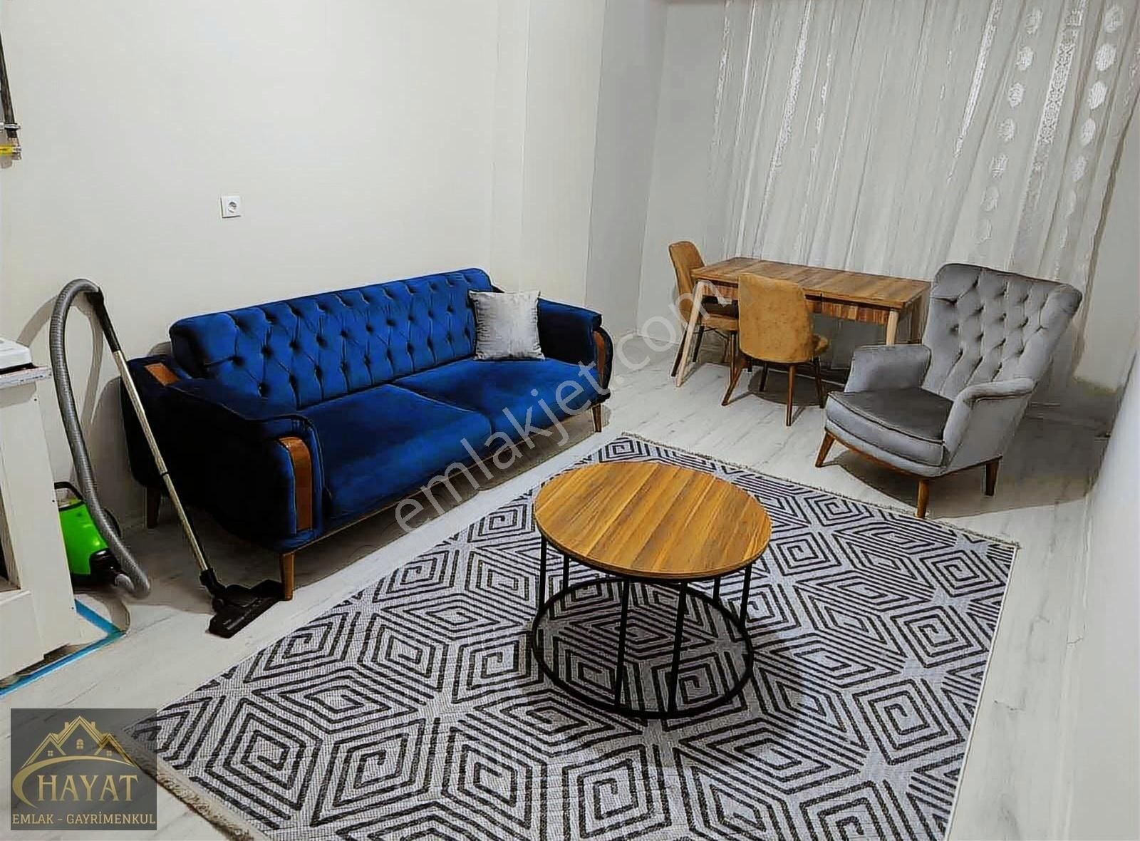 Siirt Merkez Kooperatif Kiralık Daire Hayat Gayrimenkulden Eşyalı Kiralık 1+1 Daireler