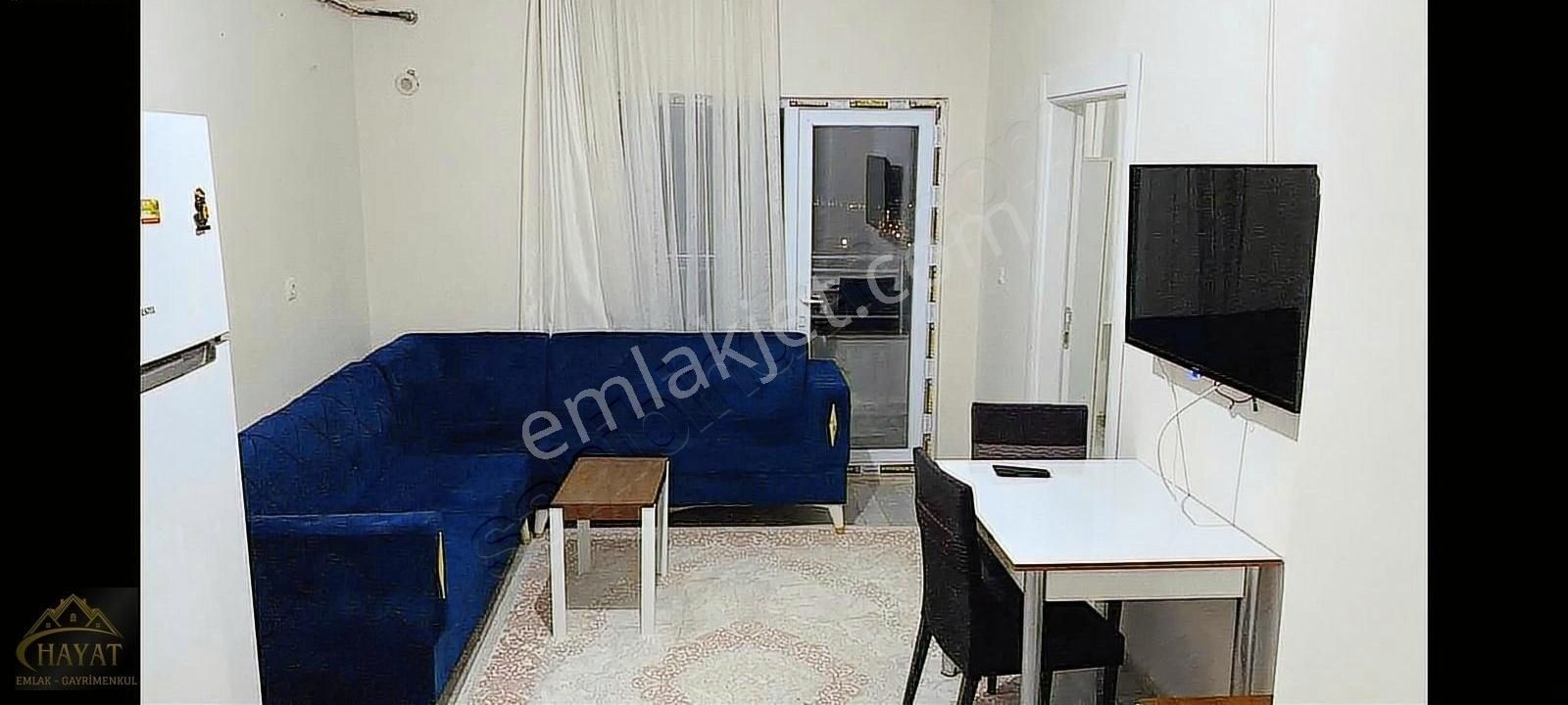 Siirt Merkez Barış Kiralık Daire Hayat Gayrimenkulden Merkezi Konumda Eşyalı 1+1 Kiralık Daire