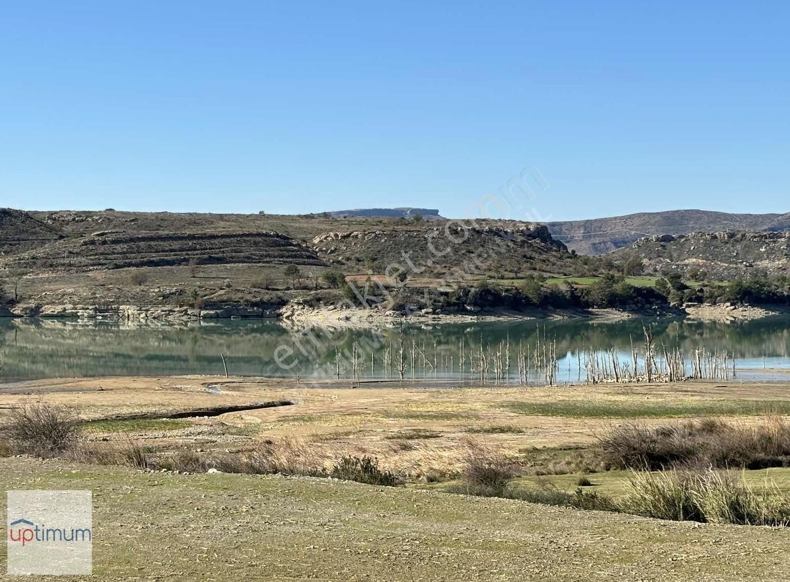 Manavgat Karavca Satılık Tarla Manavgat Karavca'da Göle Sıfır Satılık Arazi