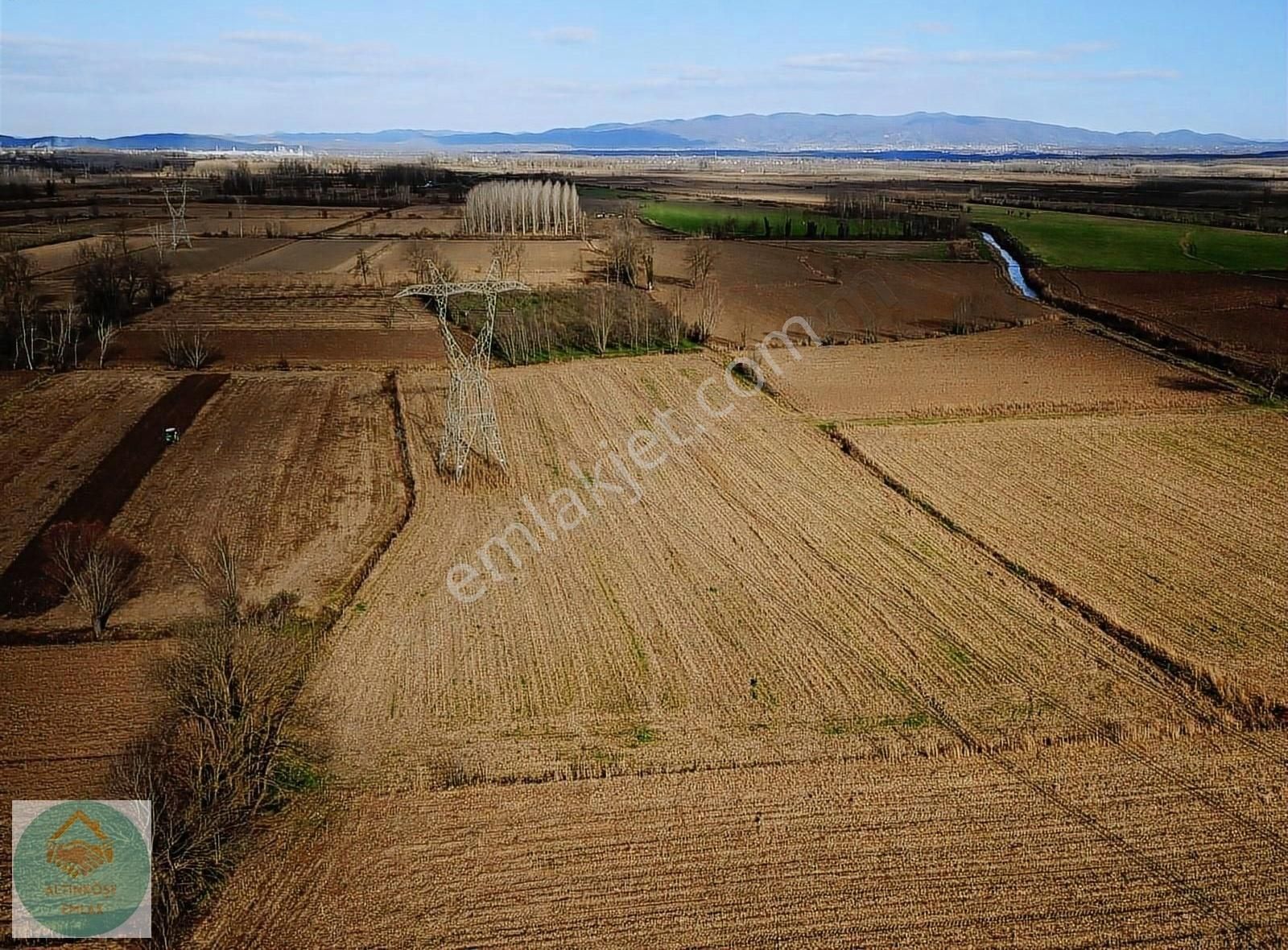 Akyazı Yuvalak Satılık Tarla Altınköşe Emlak Satılık Yuvalak Mah. 12.850m2 Tarla