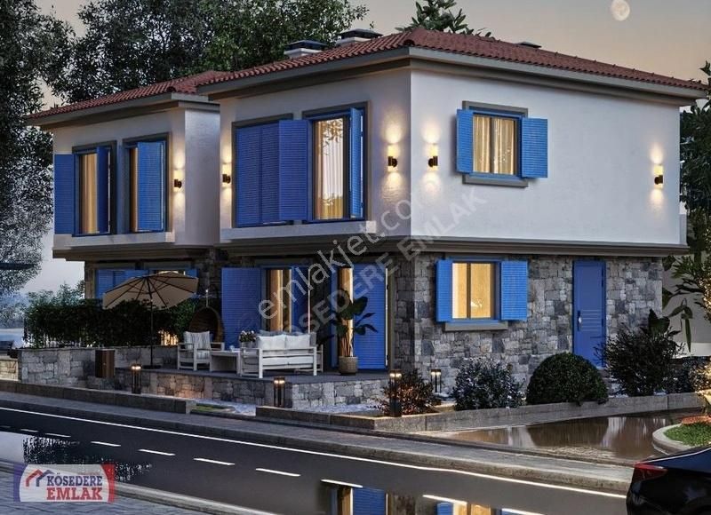 Karaburun Bozköy Satılık Villa Kösedere Emlak'tan Karaburun'da Denize 200 M, Manzaralı Villa