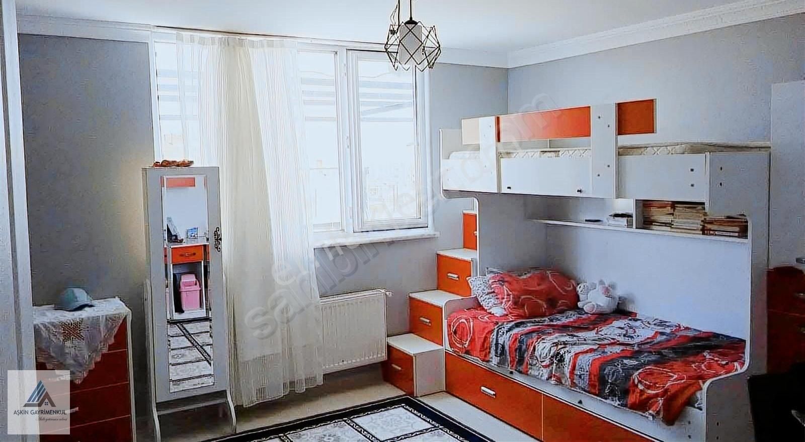 Beylikdüzü'nde Muhteşem 7+2 Dubleks Daire - Görsel 4