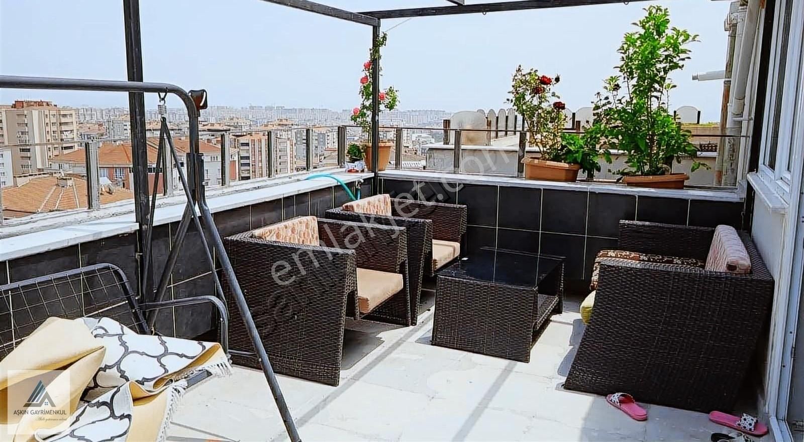 Beylikdüzü'nde Muhteşem 7+2 Dubleks Daire - Görsel 8