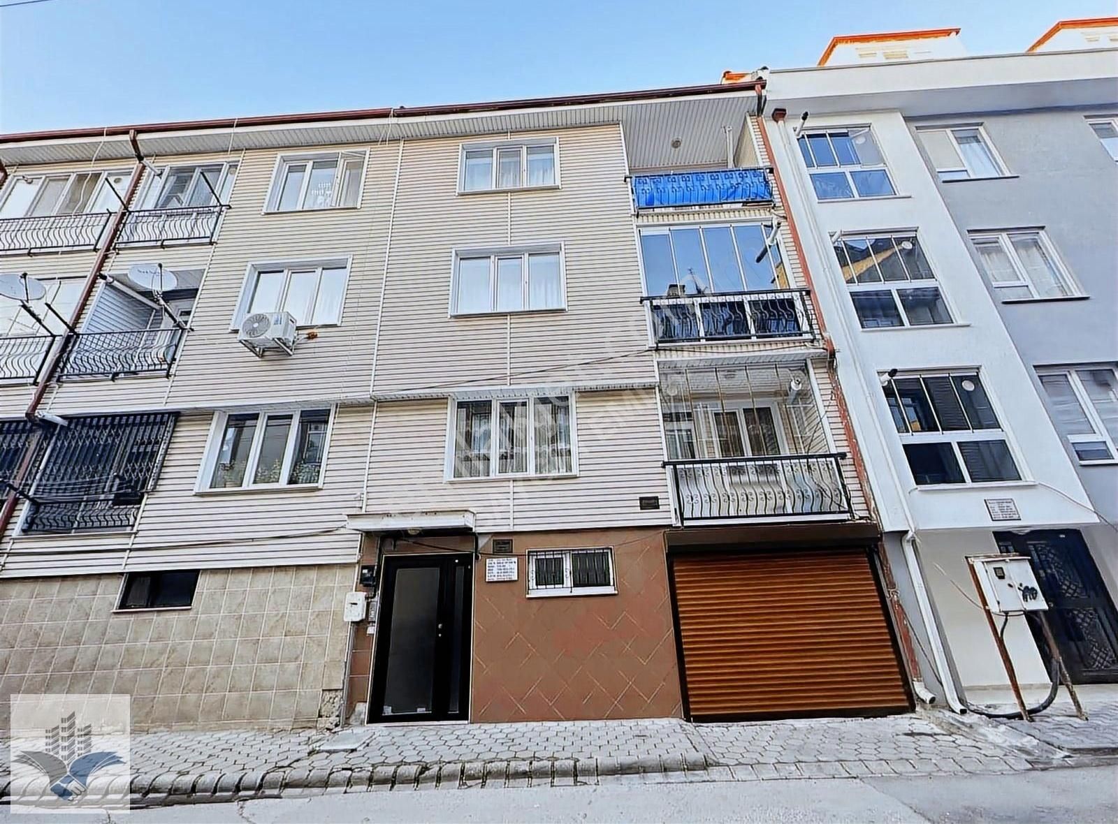 Tepebaşı Tunalı Kiralık Daire Ömerağa Mahallesi, Hatboyu 1 Caddesi Yakını Bakımlı Geniş 3+1