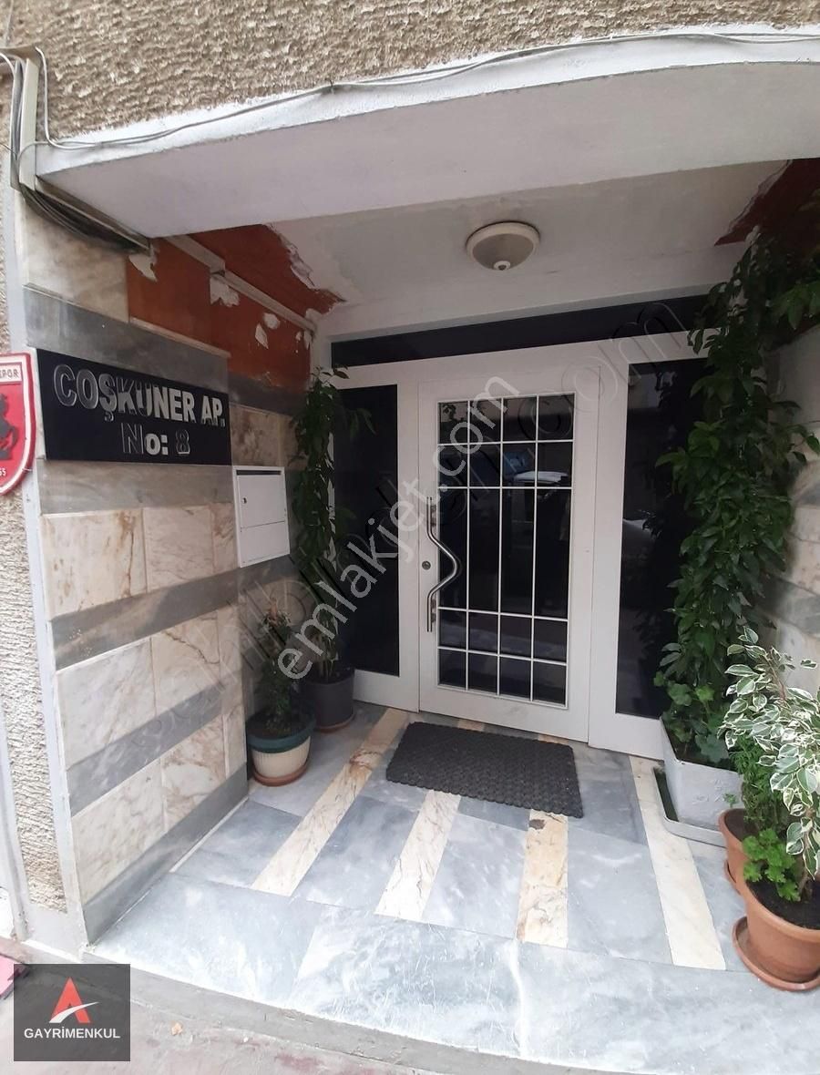 İlkadım Unkapanı Kiralık Daire Unkapanı 2+1 Pazar Yerinin Dibinde Kiralık Daire!!