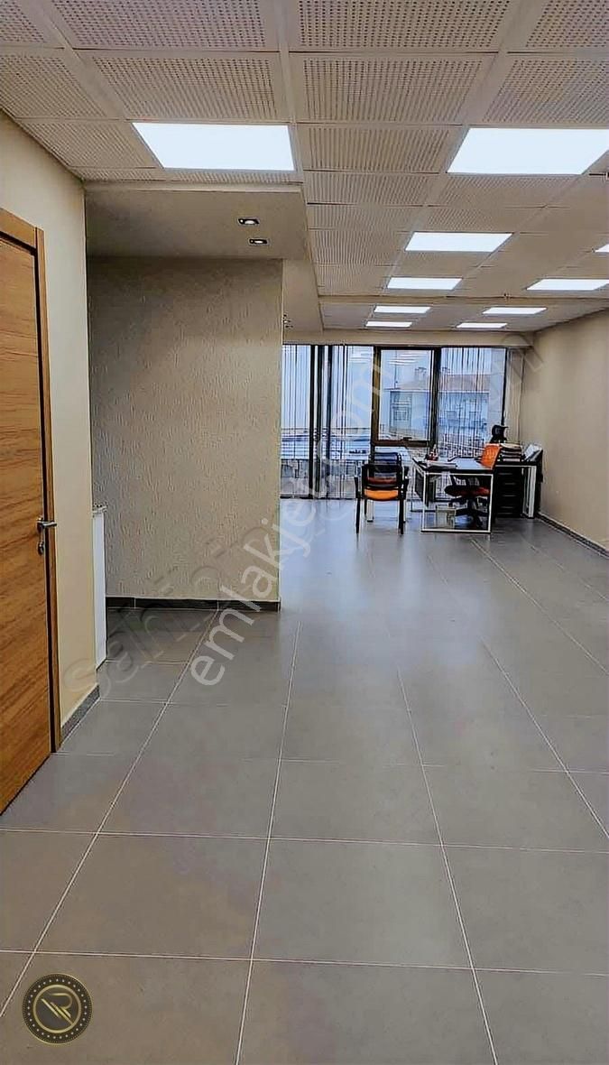 Kırklareli Merkez Karacaibrahim Kiralık Plaza Katı Saranta Plazada Kiralık 90m2 Ofis