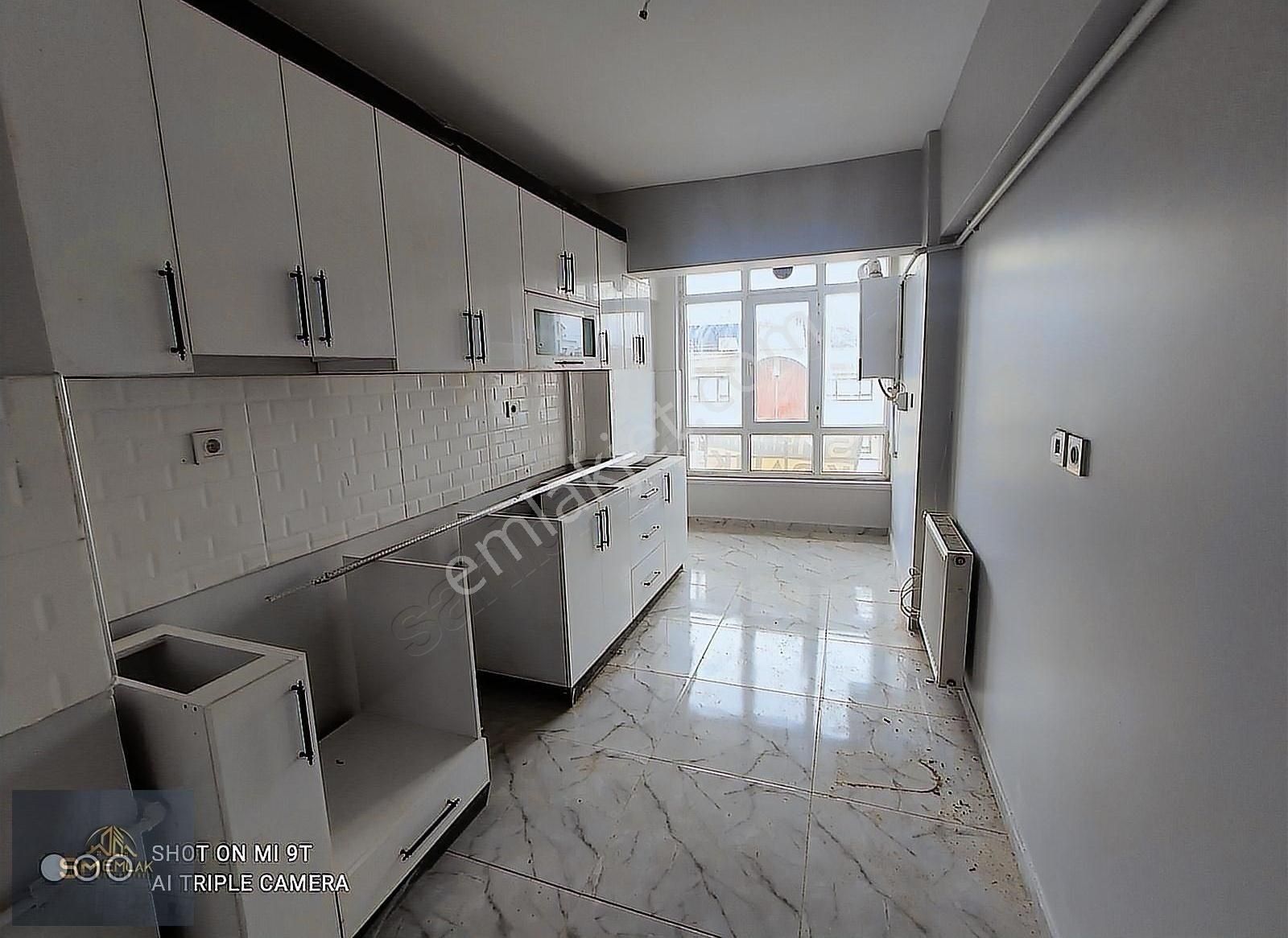 Keçiören Ayvalı Kiralık Daire Sm Emlaktan Hastane Ve Anterasavm'ye Yakın 5+1 Kiralıkdaire Dubl