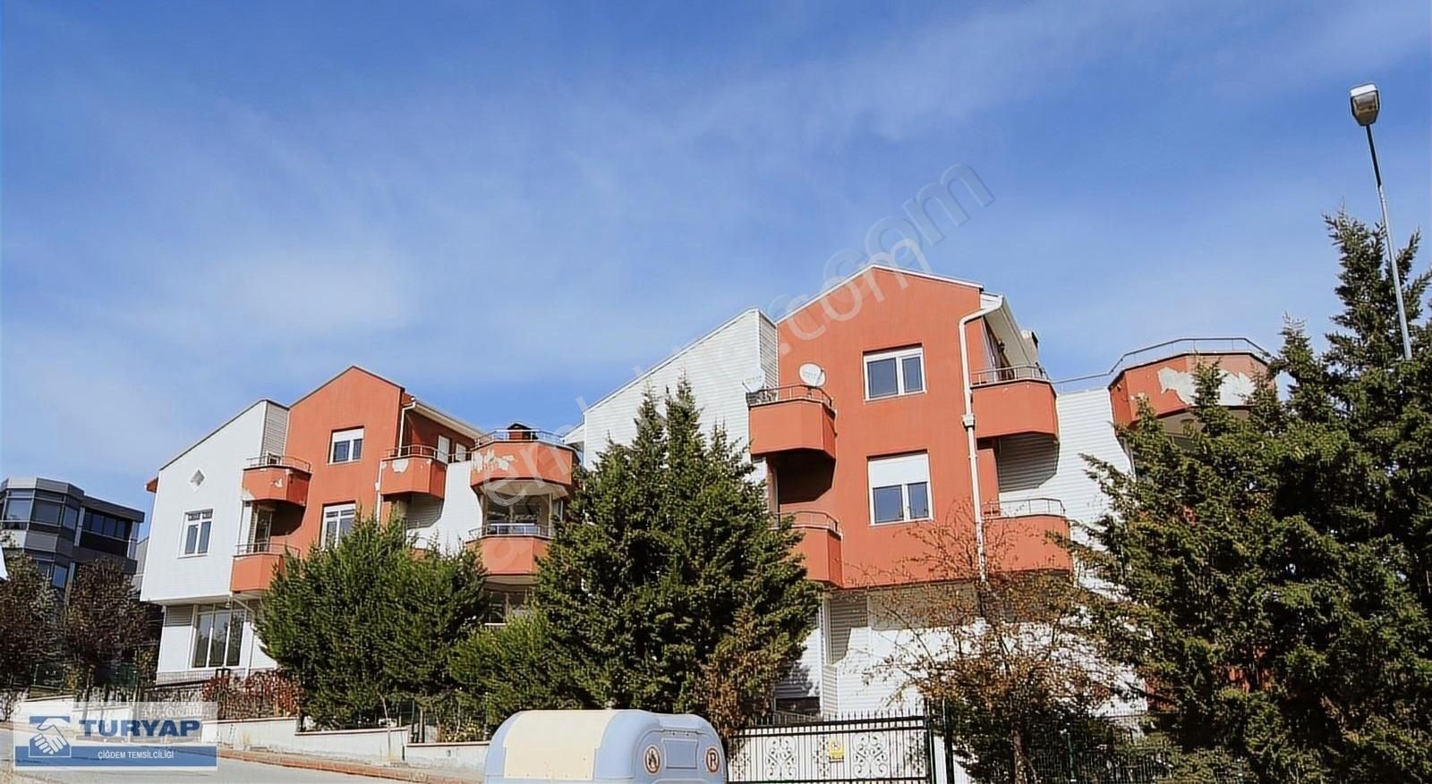 Ankara Çankaya Kiralık Villa (İşyeri) Turyap'tan Park Caddesinde 7+2 500m² Kiralık Lüks Villalar!