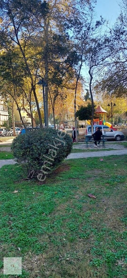 Muratpaşa Üçgen Satılık Daire Antalya Üçgen Mh Ana Cadde Ve Park Cepheli Yatırımlık Ve Kents