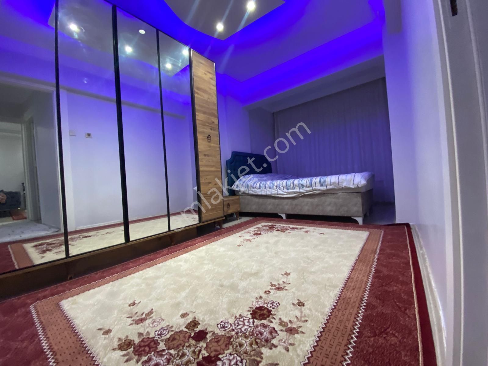 Yunusemre Merkez Efendi Satılık Daire Merkez Efendi Mahallesi 4+1 165 M2 5 Katlının Zemin Ka