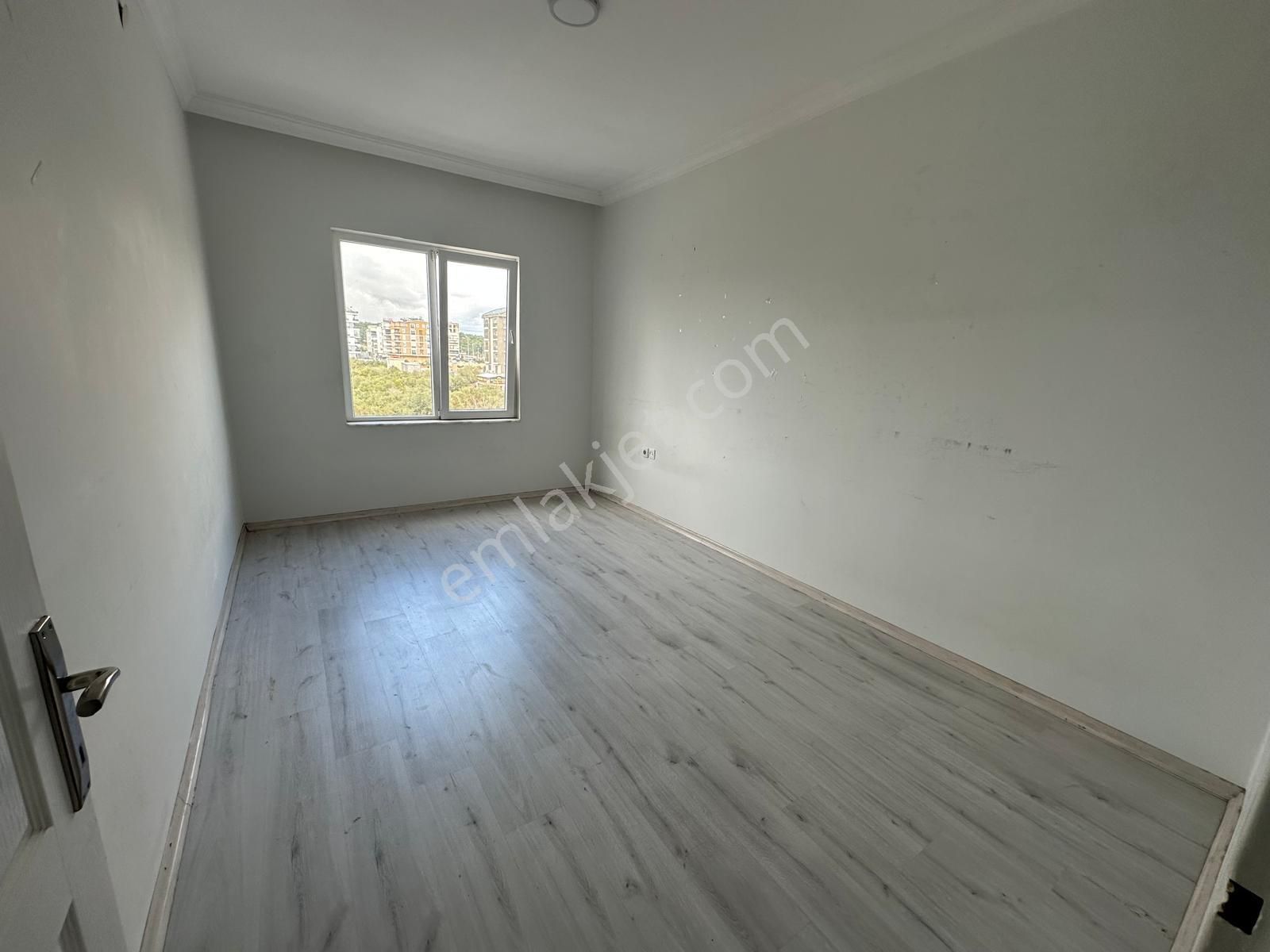 Kepez Çankaya Kiralık Daire Şehir Hastanesi Yakını Kiralık Havuzlu Güvenlikli Çok Geniş 2+1