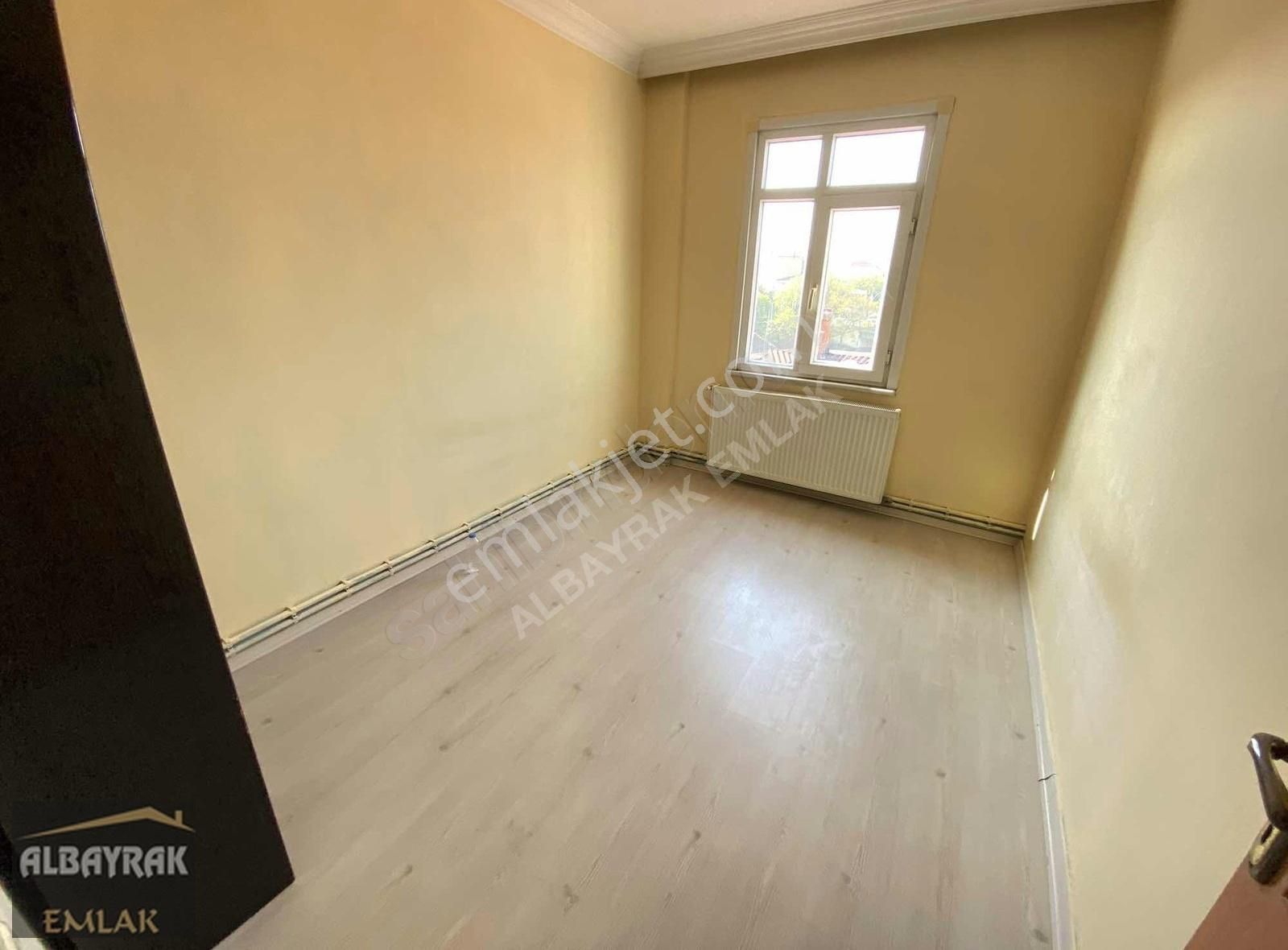 Ümraniye Yenişehir Kiralık Daire Albayrak Emlaktan 3+1 Kiralık Daire