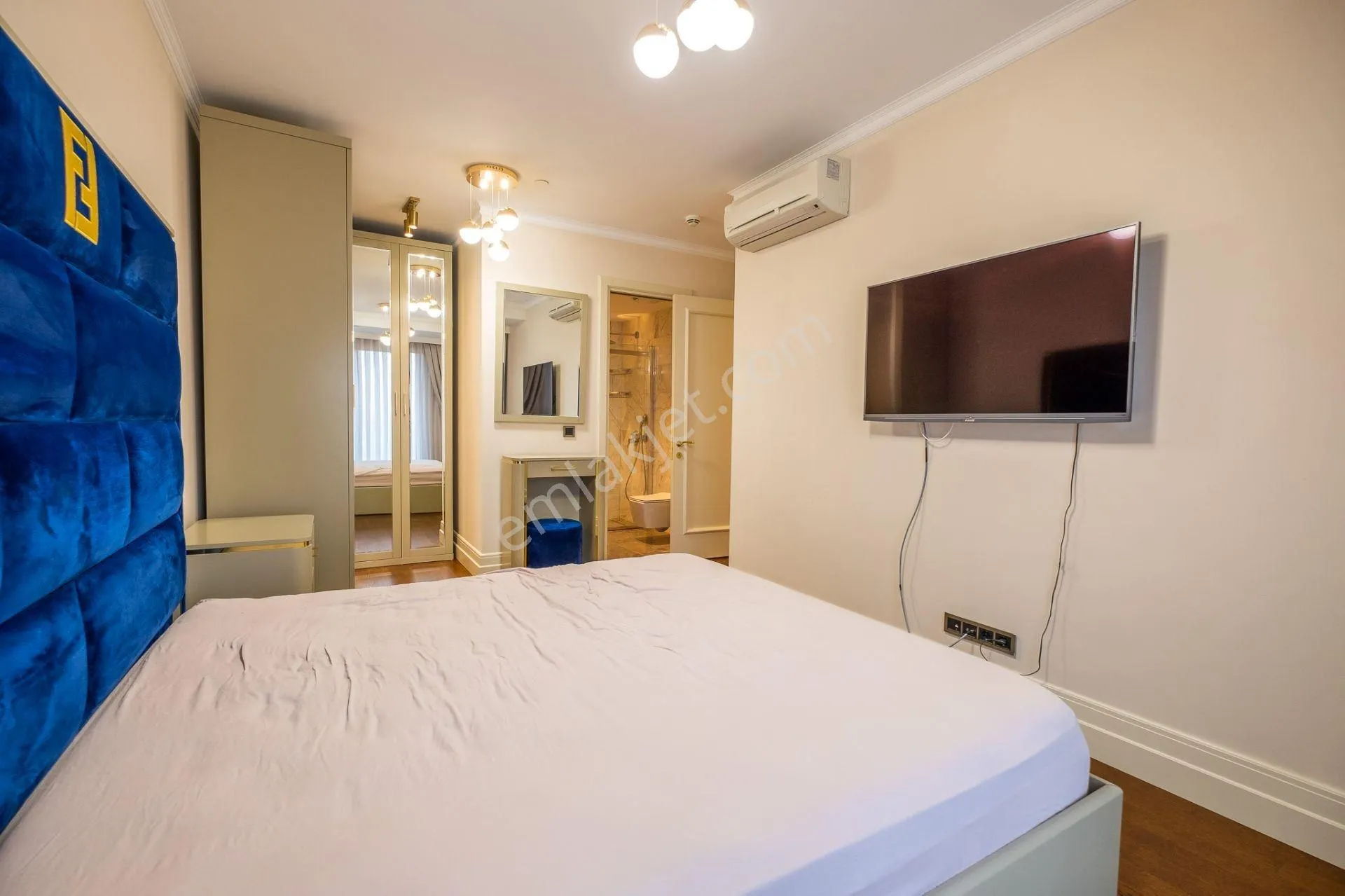 Büyük Yalıda Ultra Lüks Sıfır Eşyalı 2+1 Yüksek Kat - Görsel 19