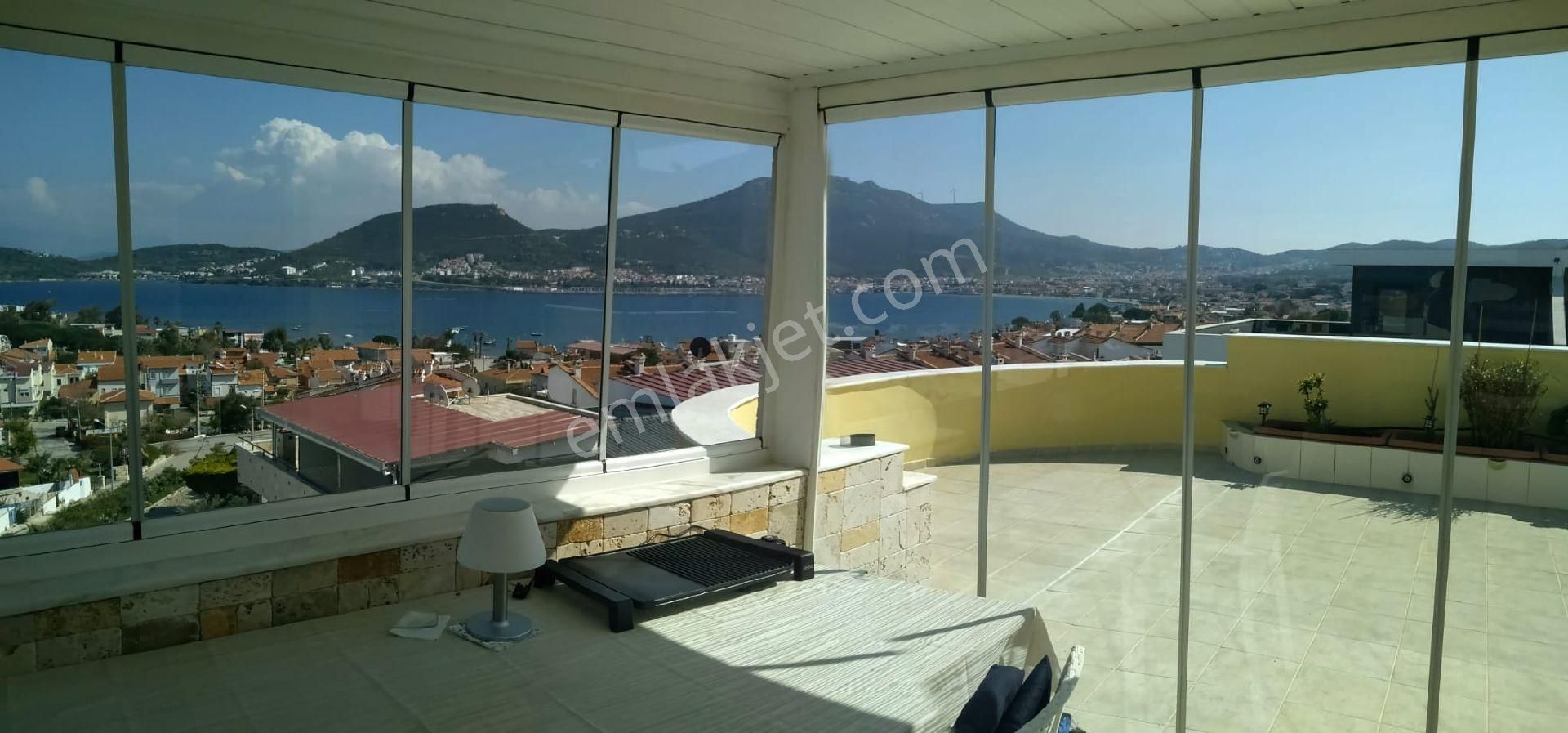 Yeni Foça Lūks Villa - Görsel 13