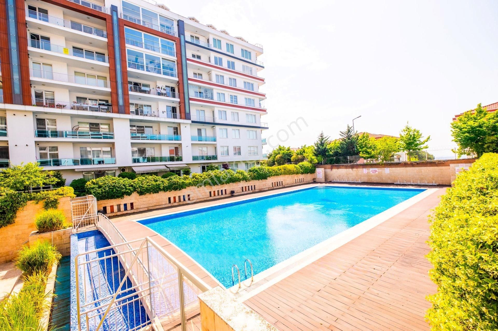 Büyükçekmece Pınartepe Satılık Residence Beykent Ginza Residans 3+1 Deniz Ve Göl Manzaralı 200m2 Luxury