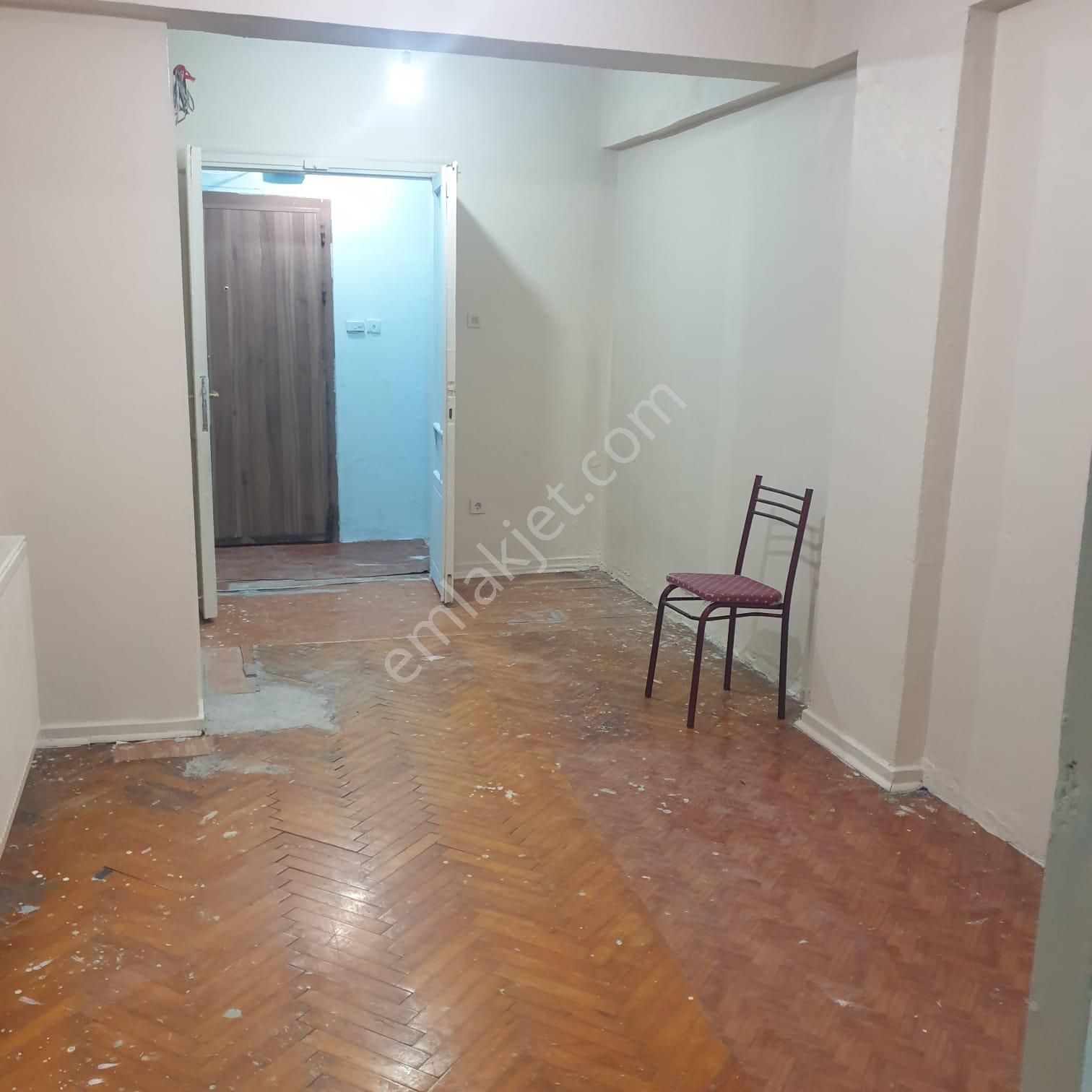 Fatih Nişanca Denize Yakın Kiralık Daire Cerrahpaşa Gayrimenkul Den 2+1 Kumkapi