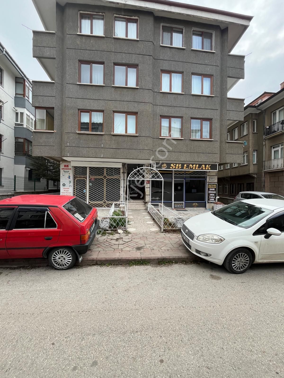 Altındağ Aydınlıkevler Kiralık Dükkan & Mağaza Aydınlıkevler Caddeye Yakın 2 Katlı Dükkan