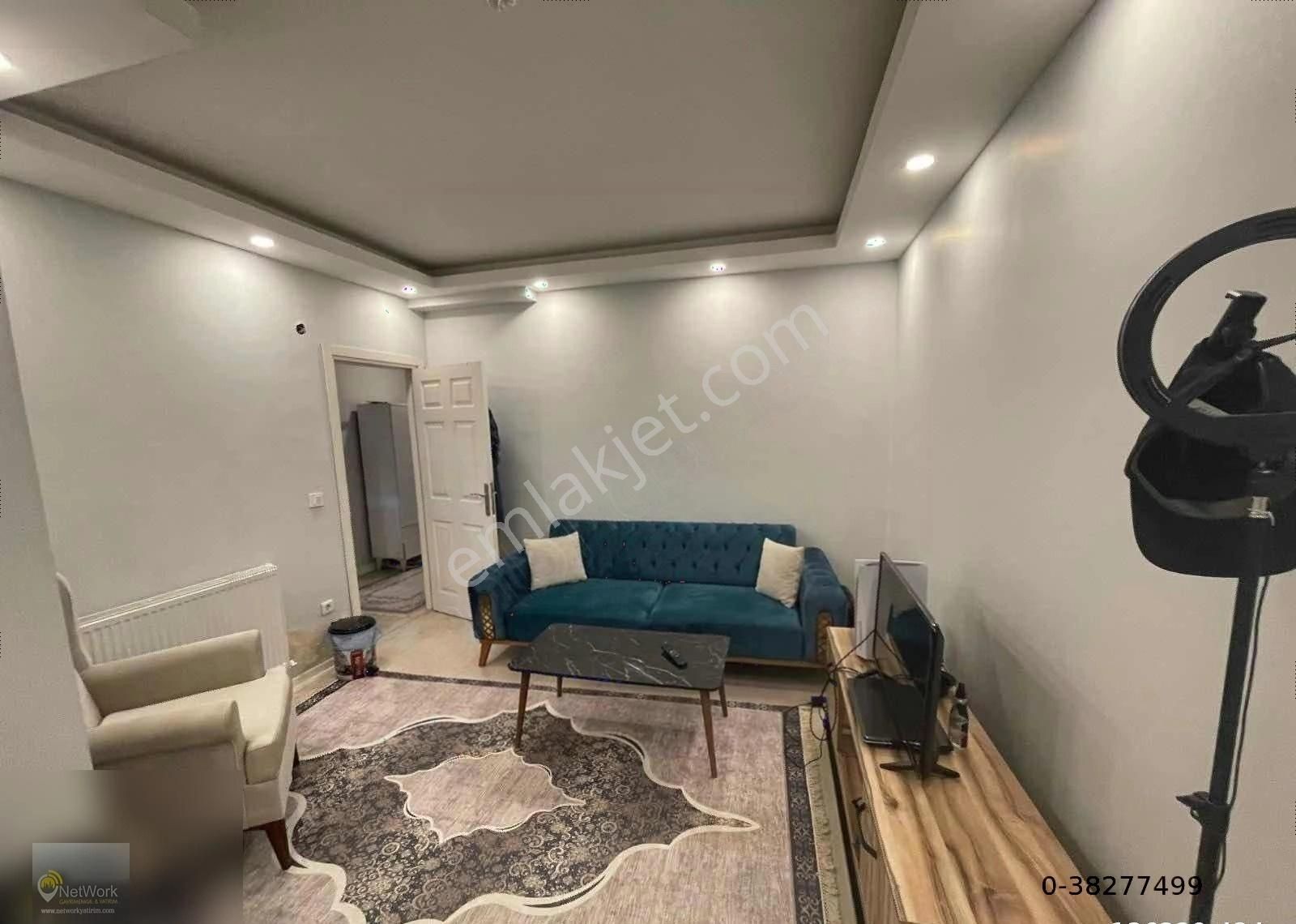 Şişli Gülbahar Satılık Daire Ana Caddeye Yakın Merkezi Lokasyonda 15 Bin Tl Kiracılı 2+1daire