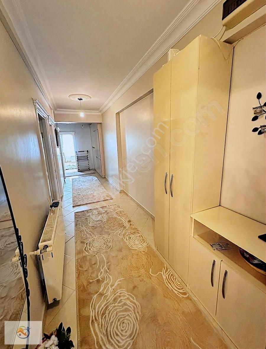 Zeytinburnu Veliefendi Satılık Daire Velefendi'de 140 M2 Satılık Daire