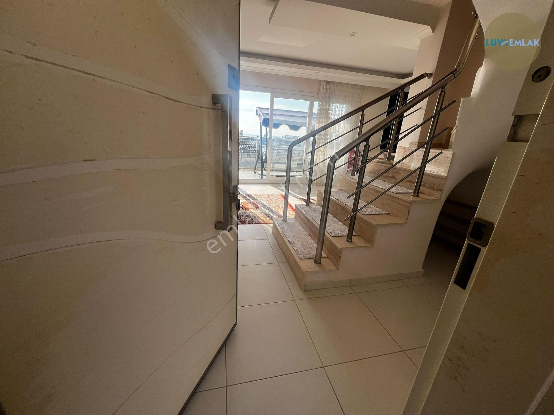 Didim Akbük'te Havuzlu Sitede Deniz Manzaralı 2+1 Bahçe Dubleksi - Görsel 4