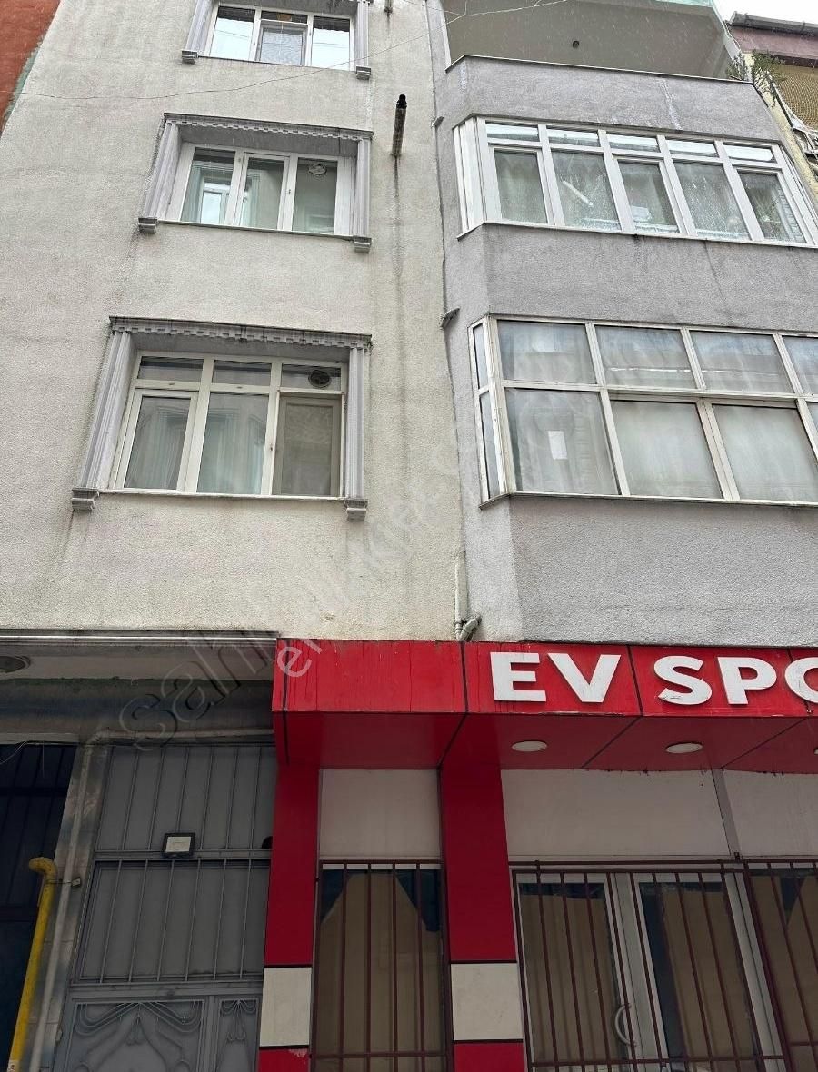 Orhangazi Camiikebir Satılık Daire Çok Acil Bursa Emlak Alem-i 3+1 Arakat 140 M2 Merkezde Satılık