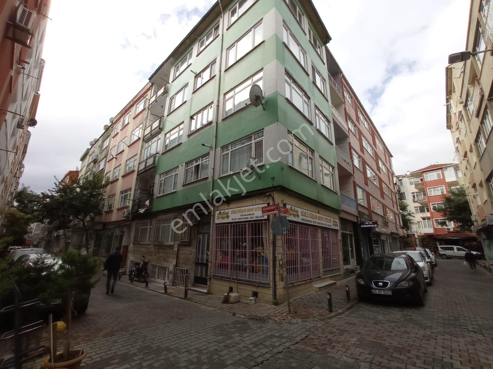 Bakırköy Cevizlik Kiralık Daire Bakırköy İstanbul Caddesine Yakın 1+1 Kiralık Daire