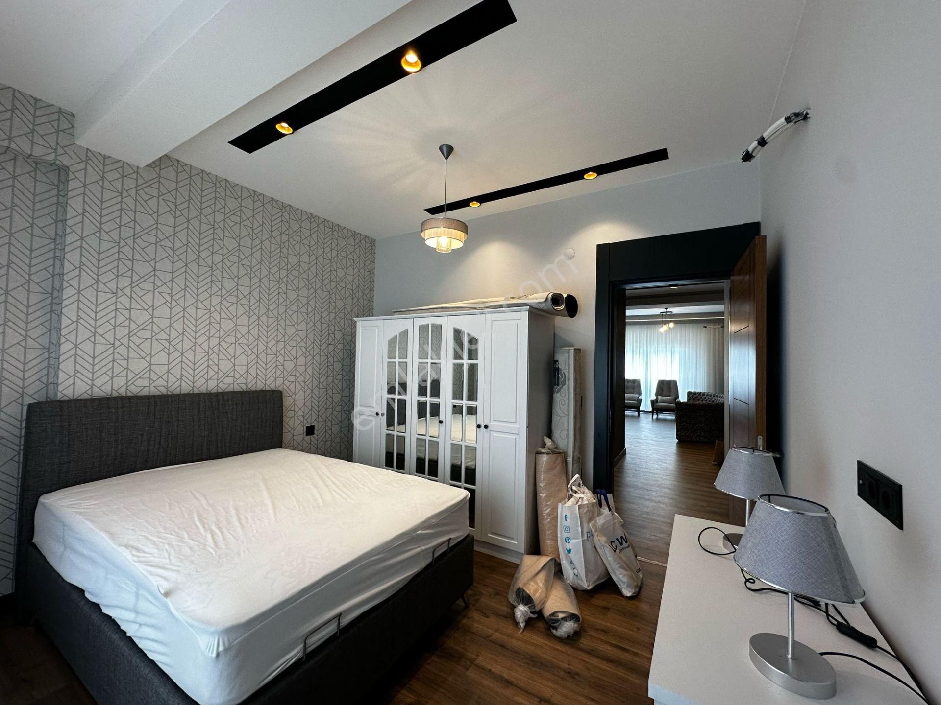 Merkeze Yakın-guvenlık-havuz-otopark-lüx 12 Ay Üzerinden Kıralık 3+1 Daire - Görsel 14