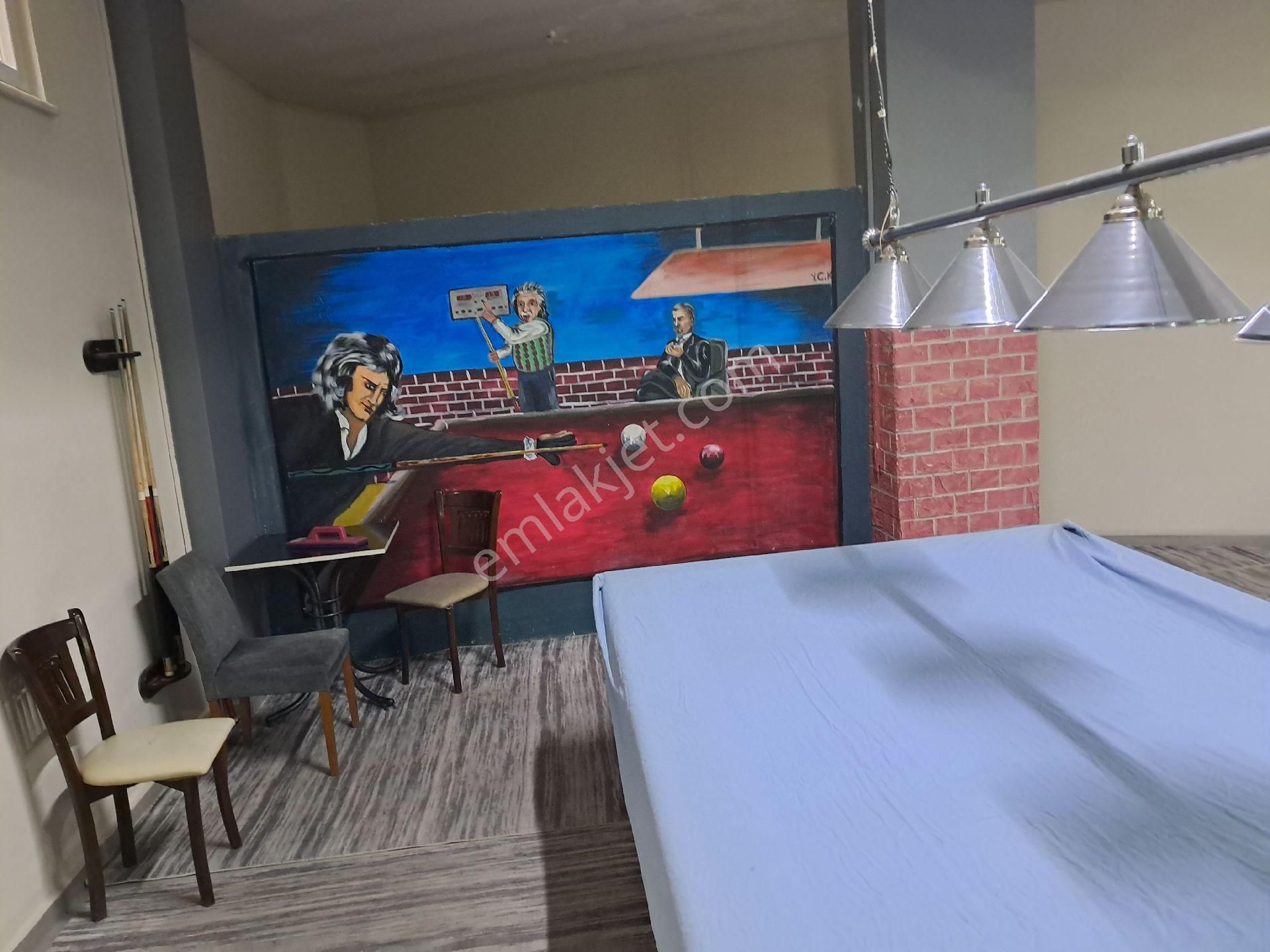 Balıkesir/edremit'te Cafe-blardo Salonu 320m2 Eşyalarıyla Devren Kiralık - Görsel 29