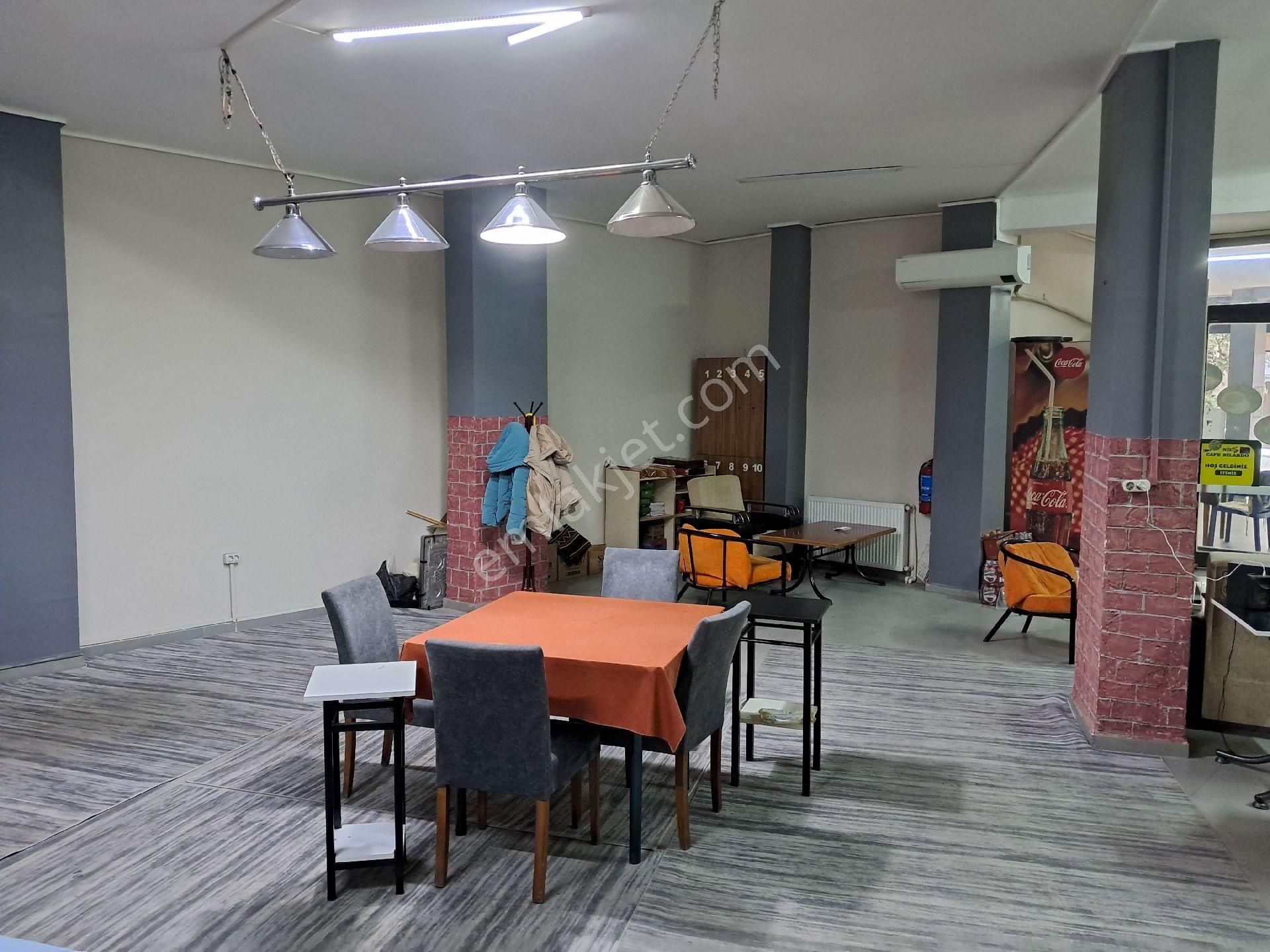 Balıkesir/edremit'te Cafe-blardo Salonu 320m2 Eşyalarıyla Devren Kiralık - Görsel 28