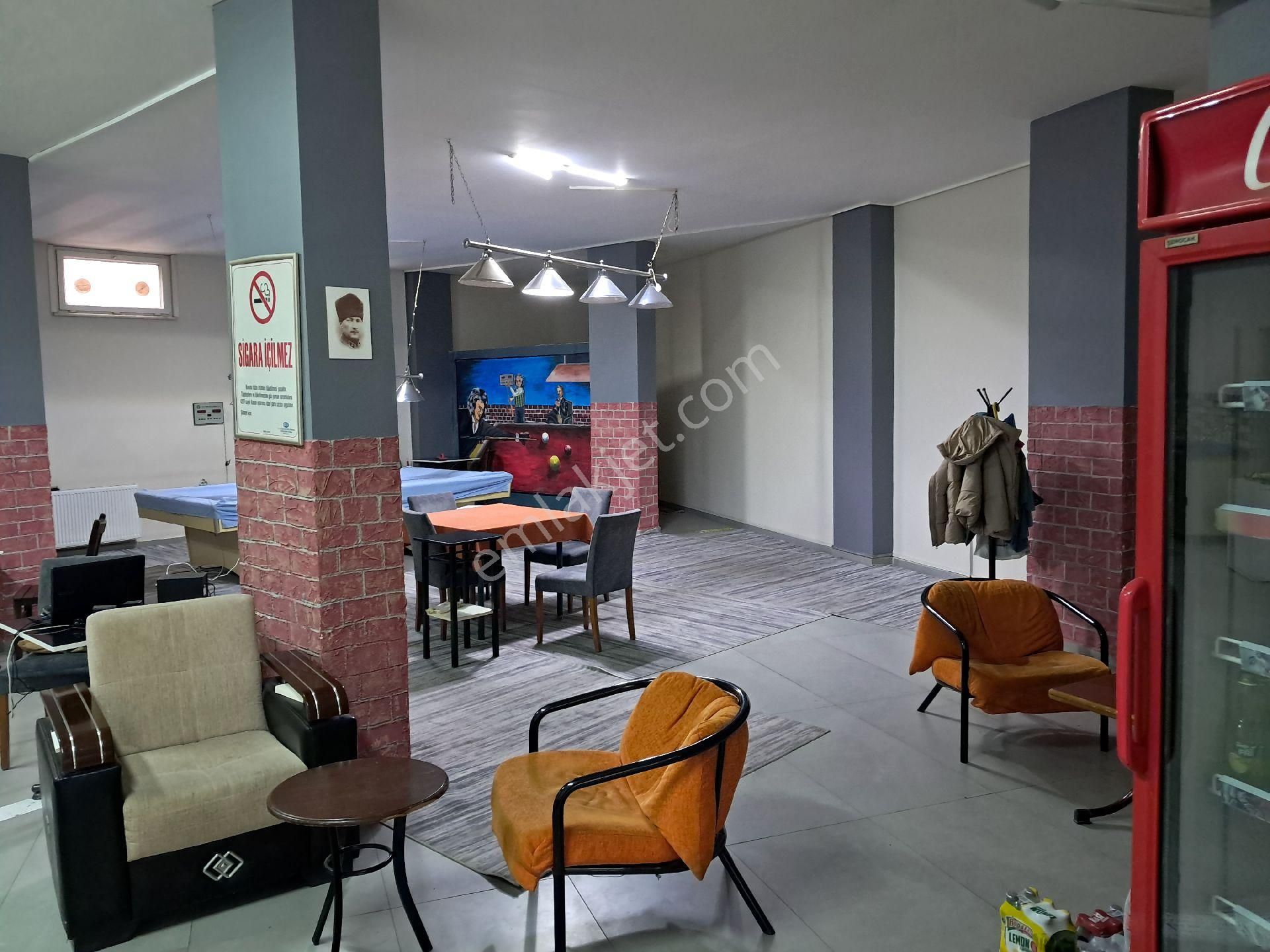 Balıkesir/edremit'te Cafe-blardo Salonu 320m2 Eşyalarıyla Devren Kiralık - Görsel 33