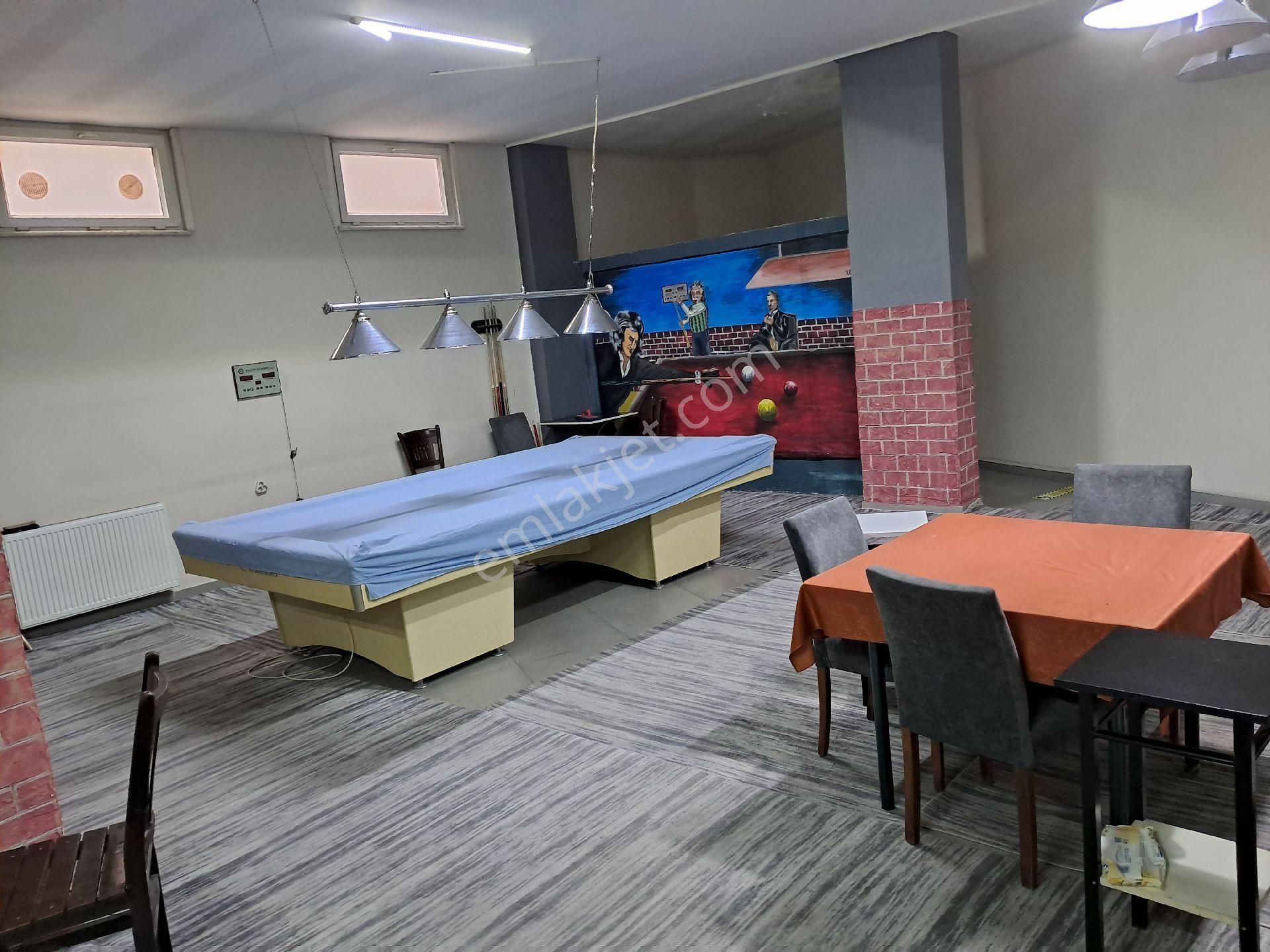 Balıkesir/edremit'te Cafe-blardo Salonu 320m2 Eşyalarıyla Devren Kiralık - Görsel 27