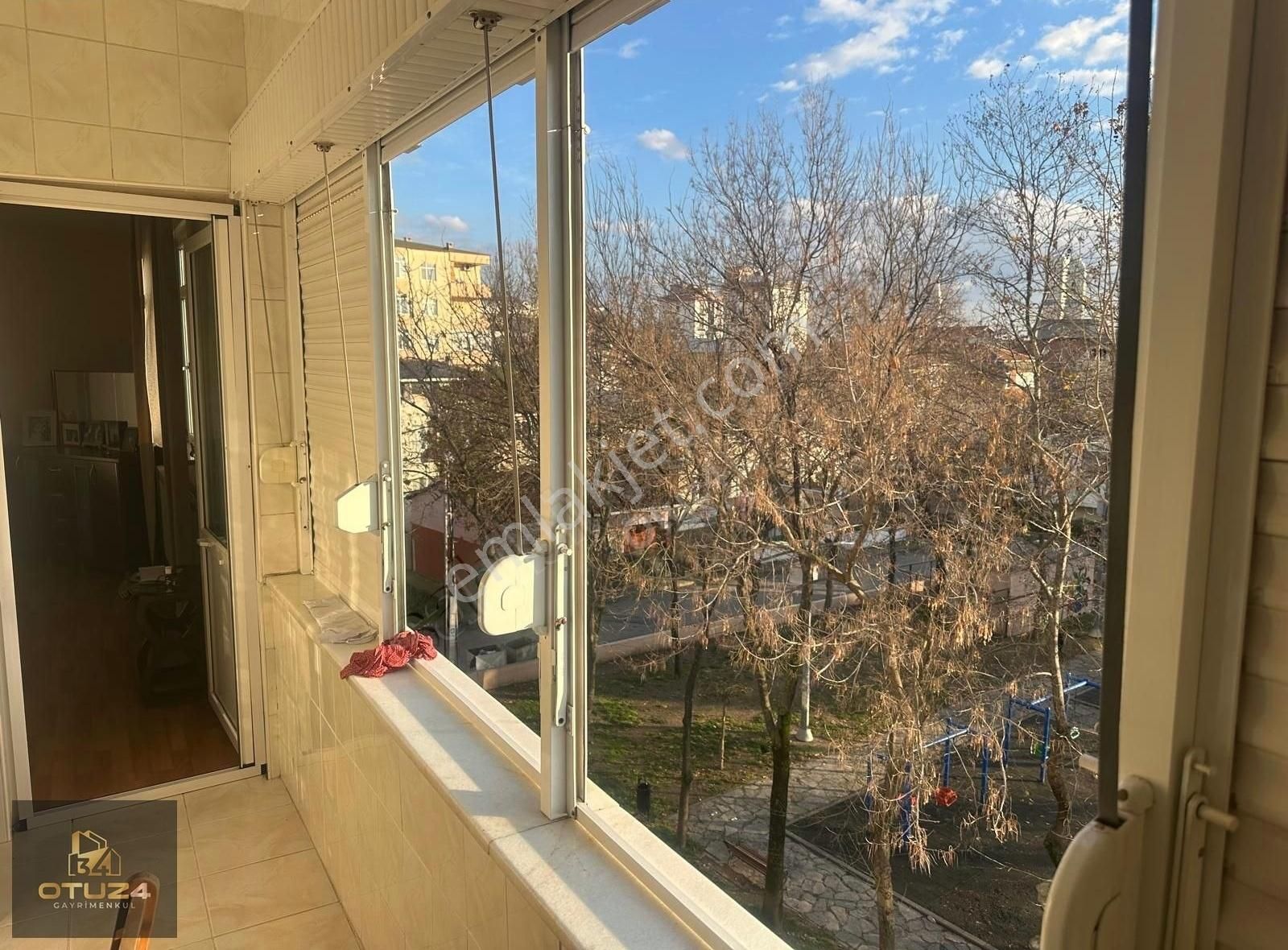 Kartal Yunus Kiralık Daire Otuz4 | Yunus Mah. Geniş Ve Kullanışlı Balkonlu Temiz 2+1 Daire