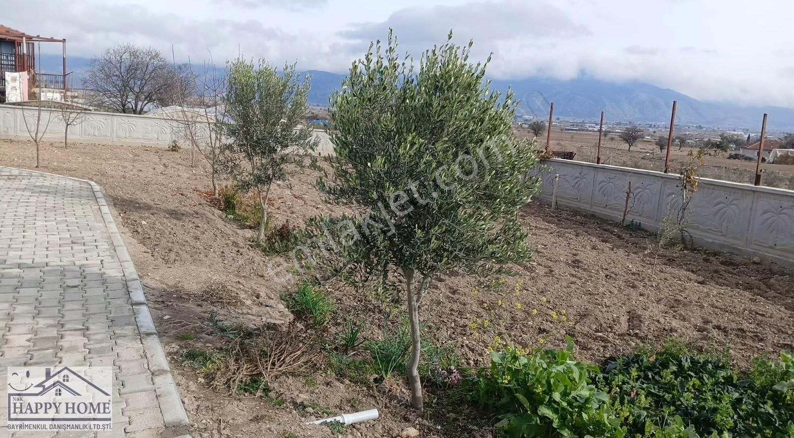 Korkuteli Büyükköy Satılık Tarla Antalya Korkuteli Büyük Köy'de Satılık 914m2 Arsa