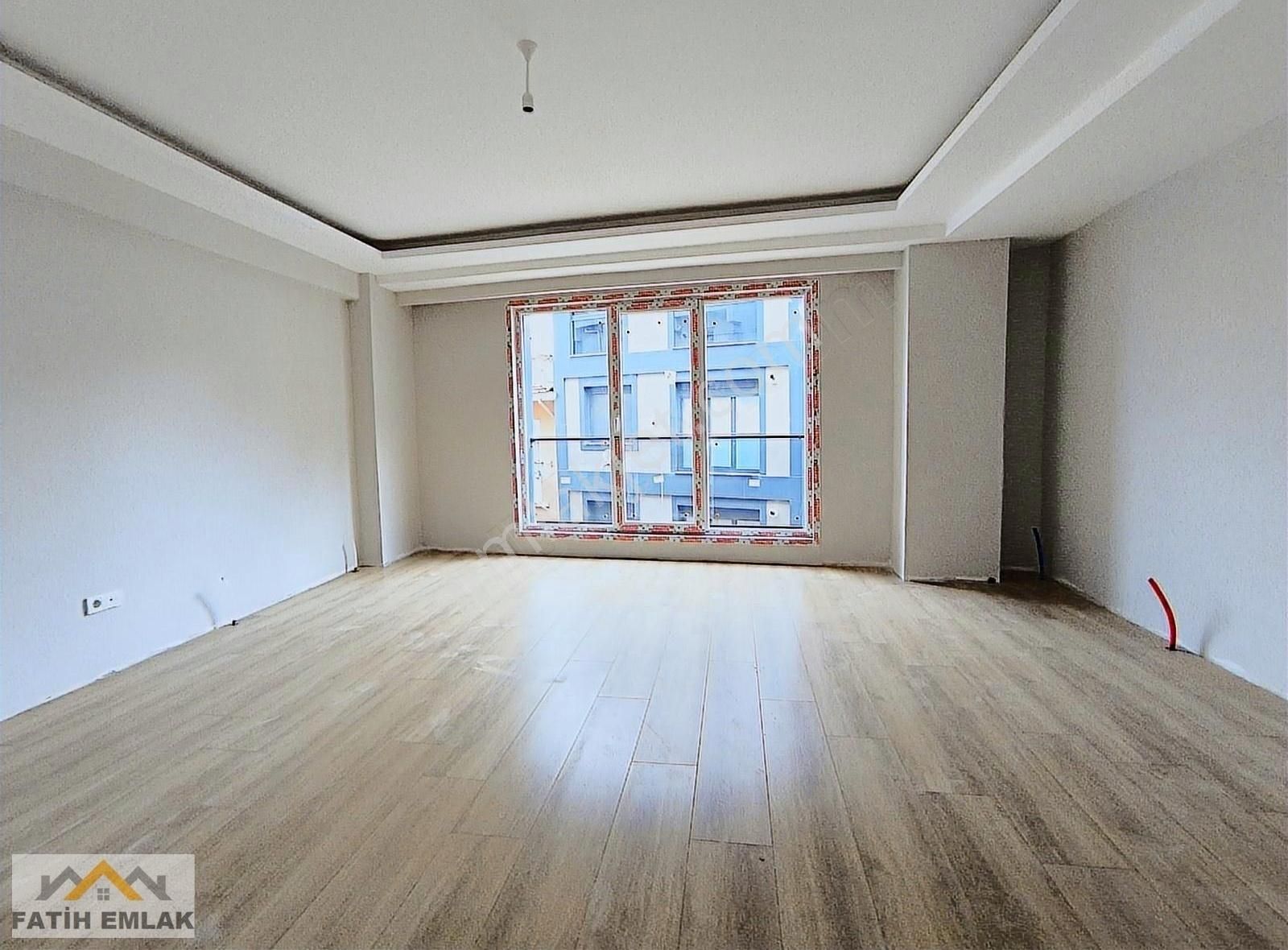 Üsküdar Salacak Marmaraya Yakın Kiralık Daire Üsküdar Salacakta Sıfır Binada Çift Cephe 2+1 80 M2 Kiralık