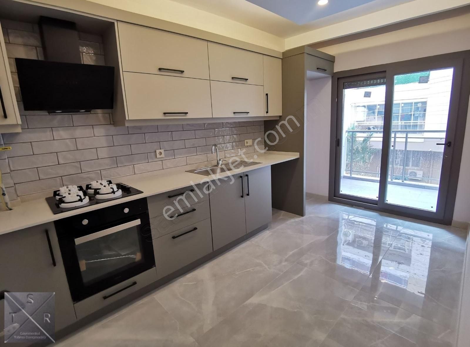 Karşıyaka Dedebaşı Satılık Daire Tsr'den Demirköprü İzban Yakını Satılık 90m² Arakat 2+1 Daire