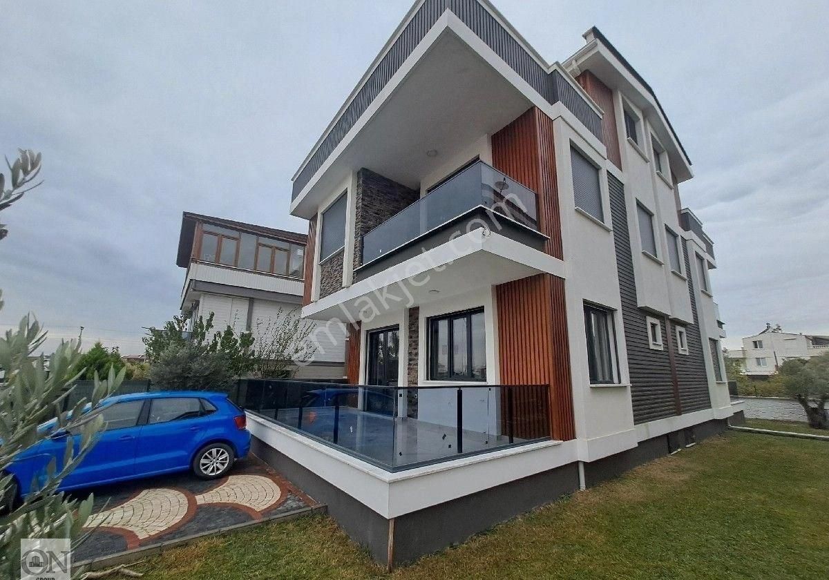On Group Gayrimenkulden Denize 300m Sıfır 4+1 Villa - Görsel 3