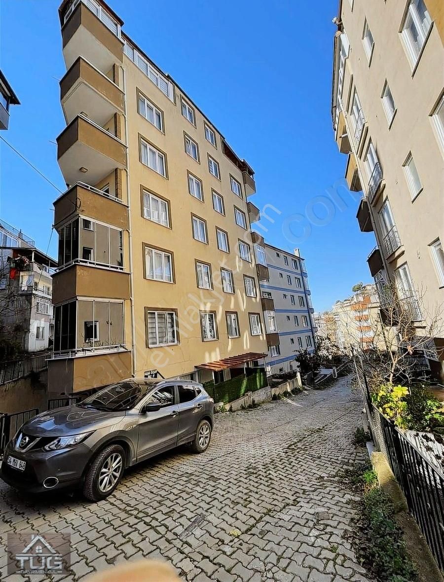 Çınarcık Esenköy Bld. (Aliye Hanım) Satılık Daire Yalova - Esenköyde Satılık Eşyalı 2+1 Daire- Asansörlü - 4 Kat