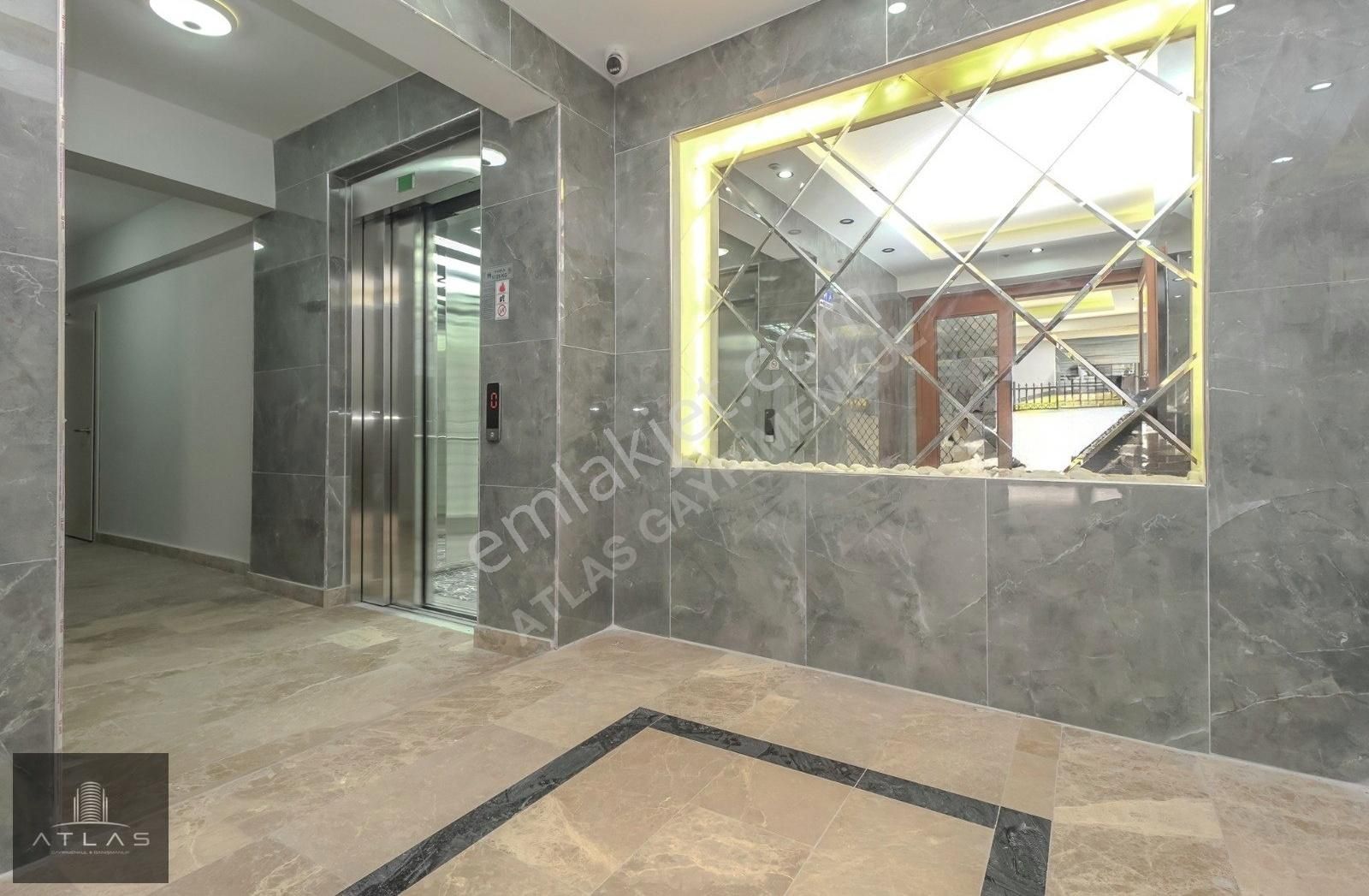 Bahçelievler Şirinevler Kiralık Daire Atlas'tan, Şirinevler'de, Butik Site, 2+1, 95m2, 8.kat, Lüx