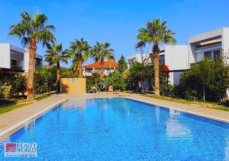 Kemer Çamyuva Satılık Villa Kemer Çamyuva Mahallesinde Satılık Havuzlu Villa