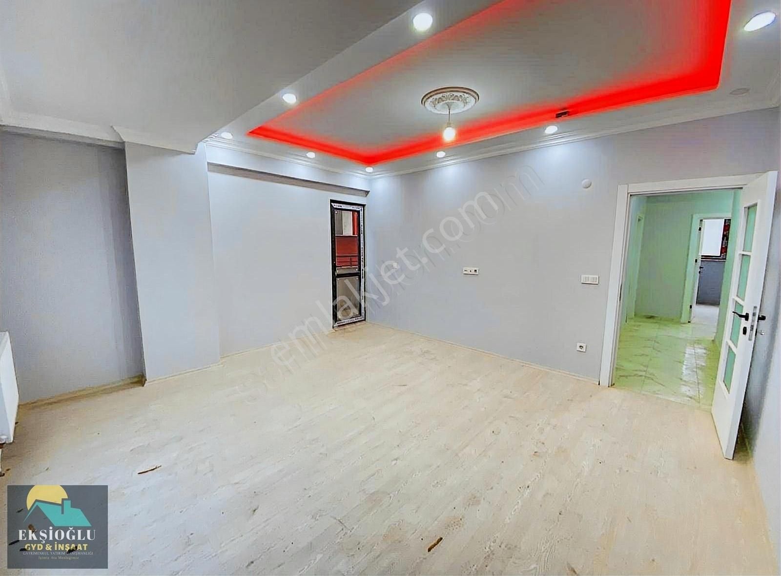 Çayırova Özgürlük Satılık Daire Çayırova Özgürlük Mahallesinde 2+1 Ara Kat 93 M² Lüx Daire