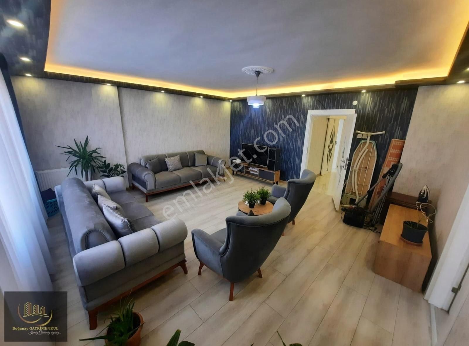 Doğanay Dan Maraşalda Salona 1 Oda Full+full 3+1 Daire