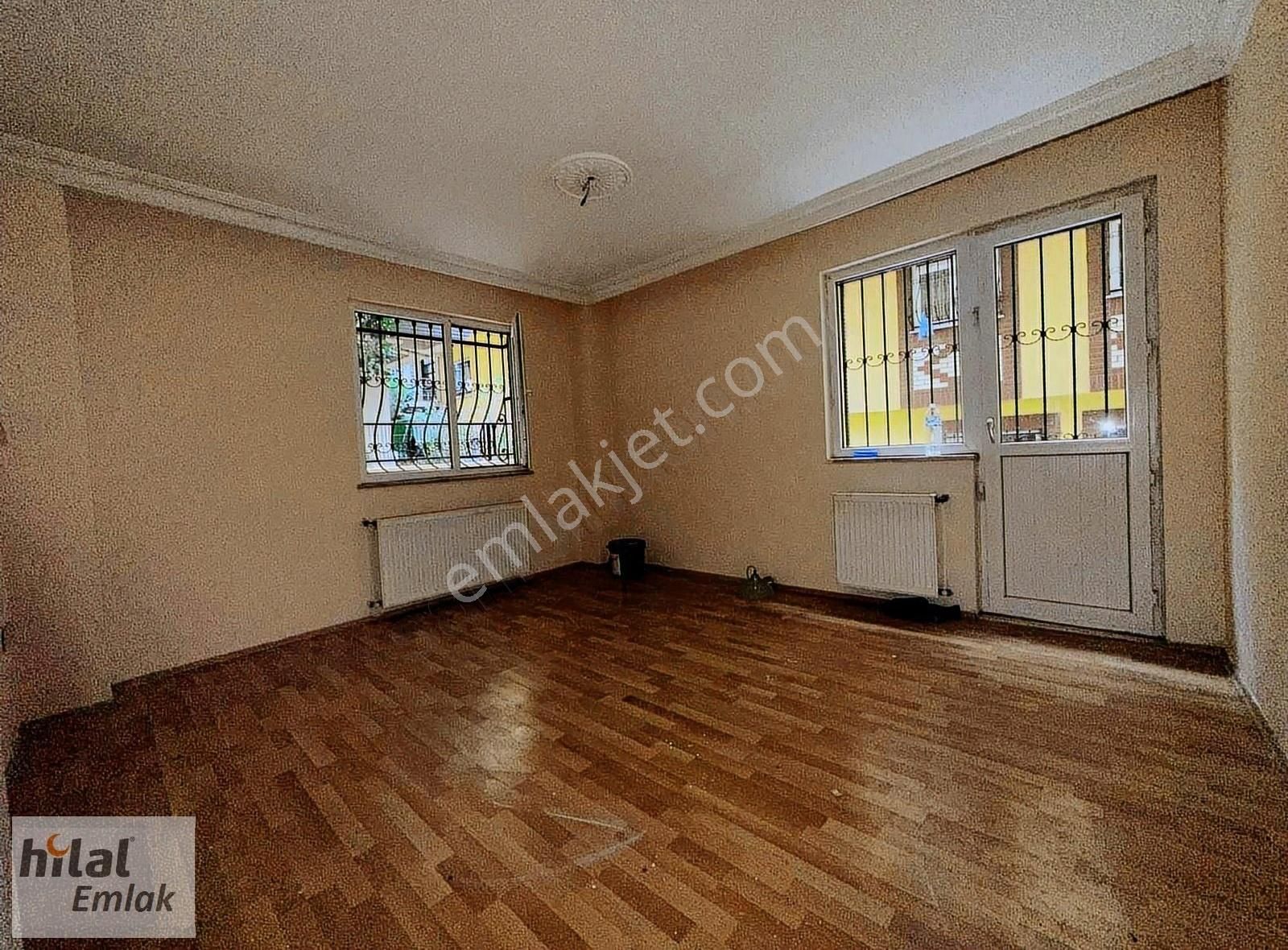 Ümraniye Esenevler Kiralık Daire Esenevler Mah. 2+1 Düz Giriş Daire