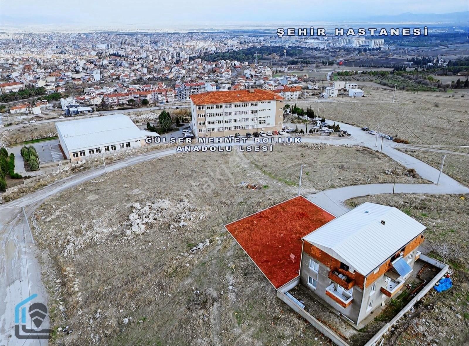 Altıeylül Gaziosmanpaşa Satılık Konut İmarlı Gaziosmanpaşa Mahallesi Satılık 317 M2 Şehir Manzaralı Köşe Arsa